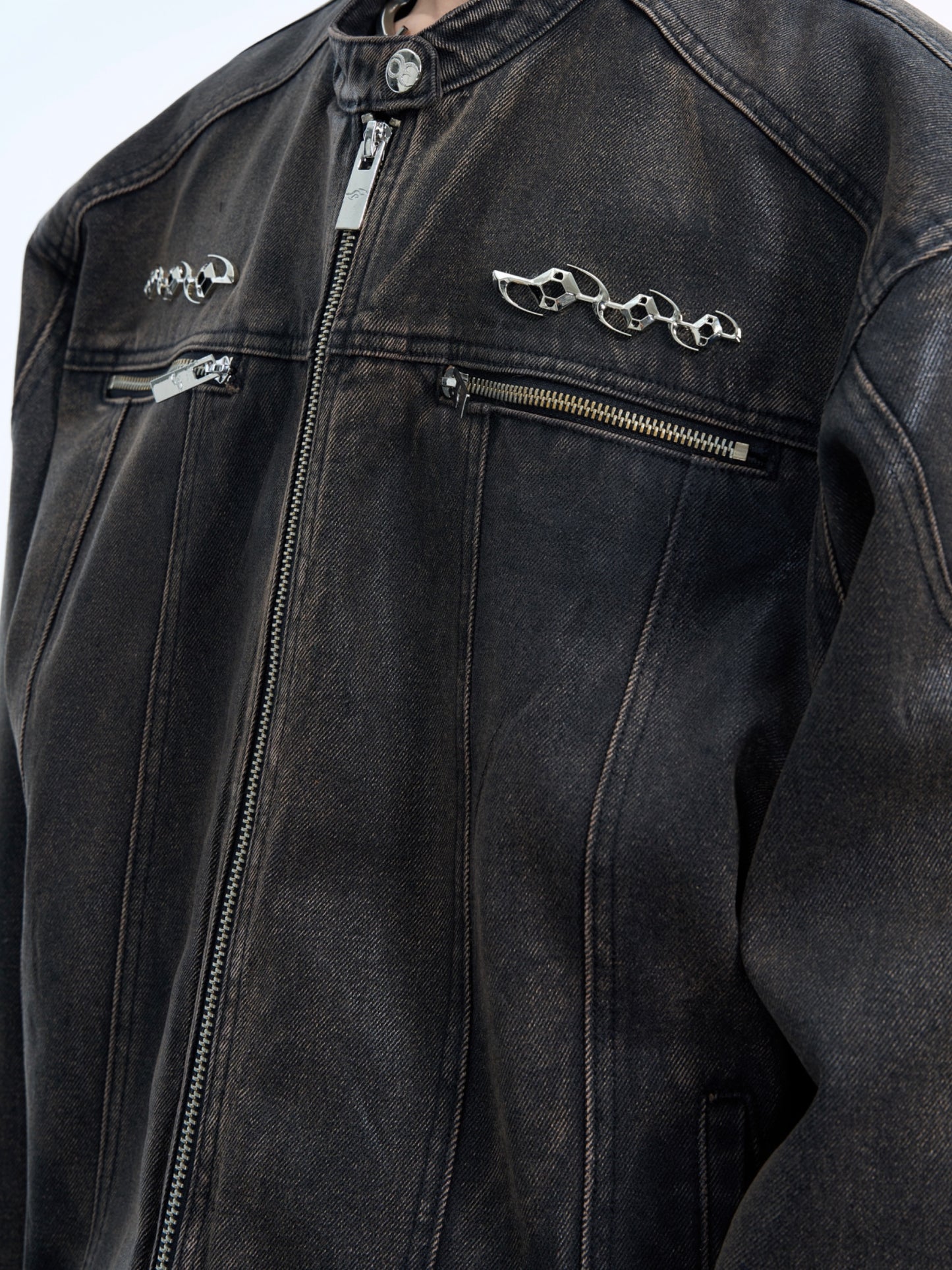 【24s Nov.】Washed and Distressed Denim Jacket + Jeans