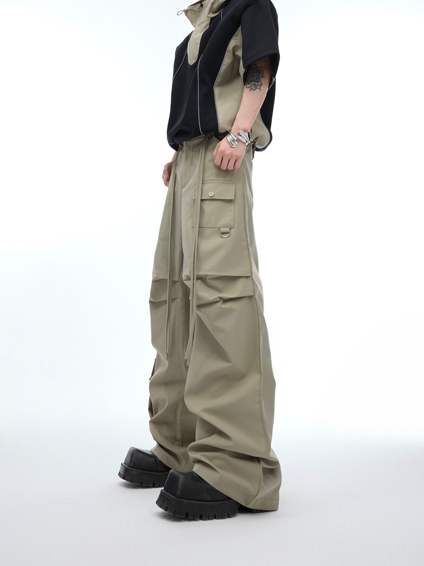 【24s June.】Deconstructed Patchwork Hooded T-shirt + Cargo Pants Suit