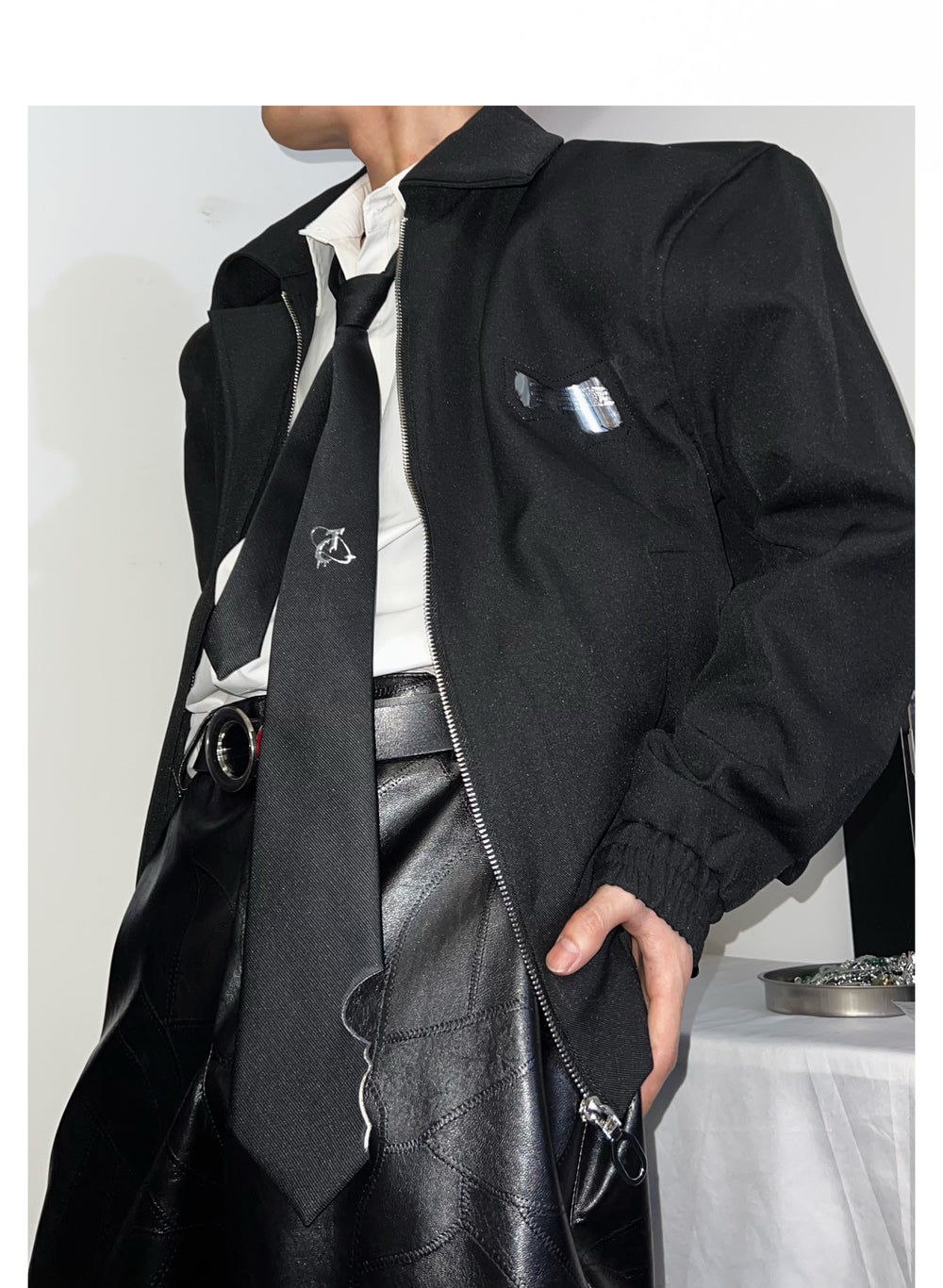 High Quality Destroyed Tie ArtsKoreanMan