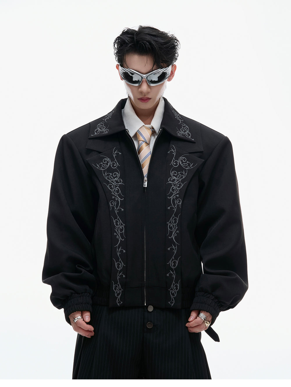 "Ink Vine" embroidered jacket, layered look design, new Chinese style, unisex style, large size, Fall/Winter 2025 new trendy jacket.