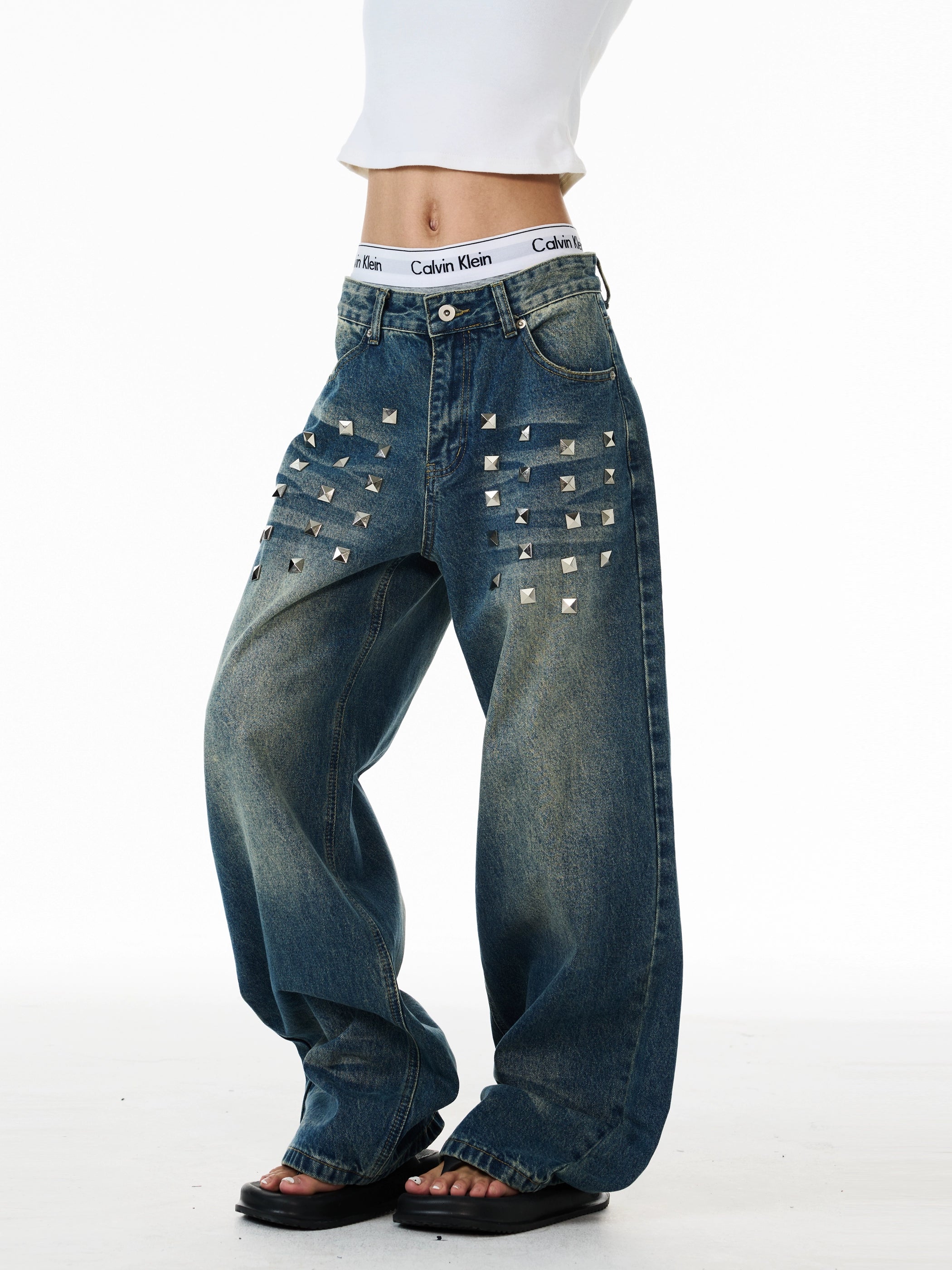 【25s Dec.】Square-studded Washed Denim Jeans
