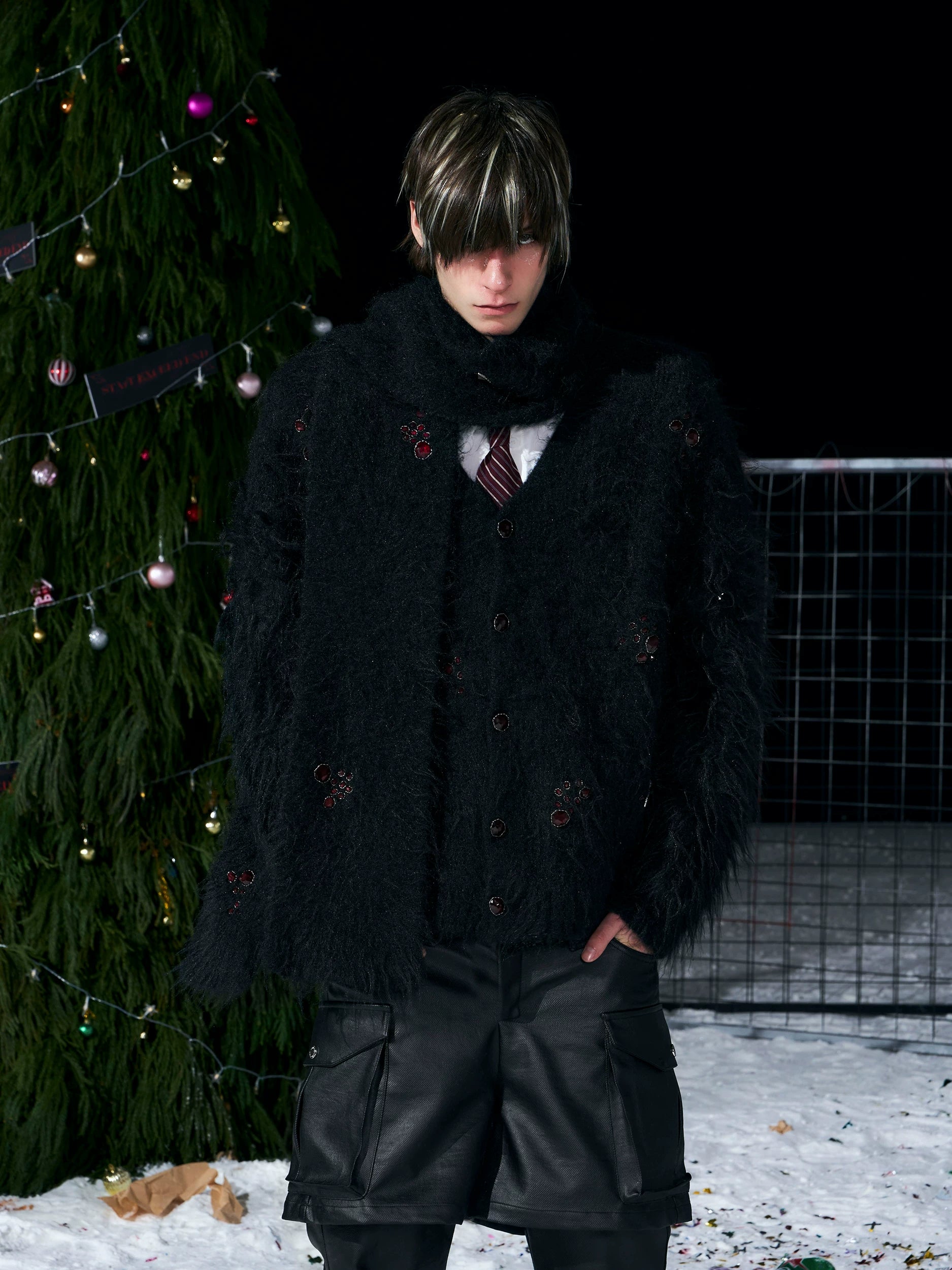 【26s Jan.】Faux Mohair V-neck Sweater [Scarf Included]