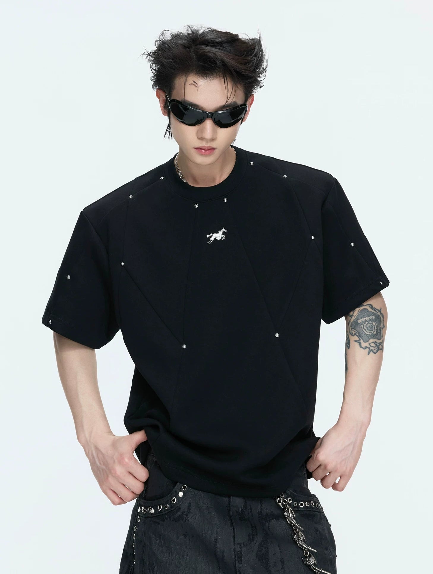 【26s May】Studded Deconstructed Boxy Shoulder Tee