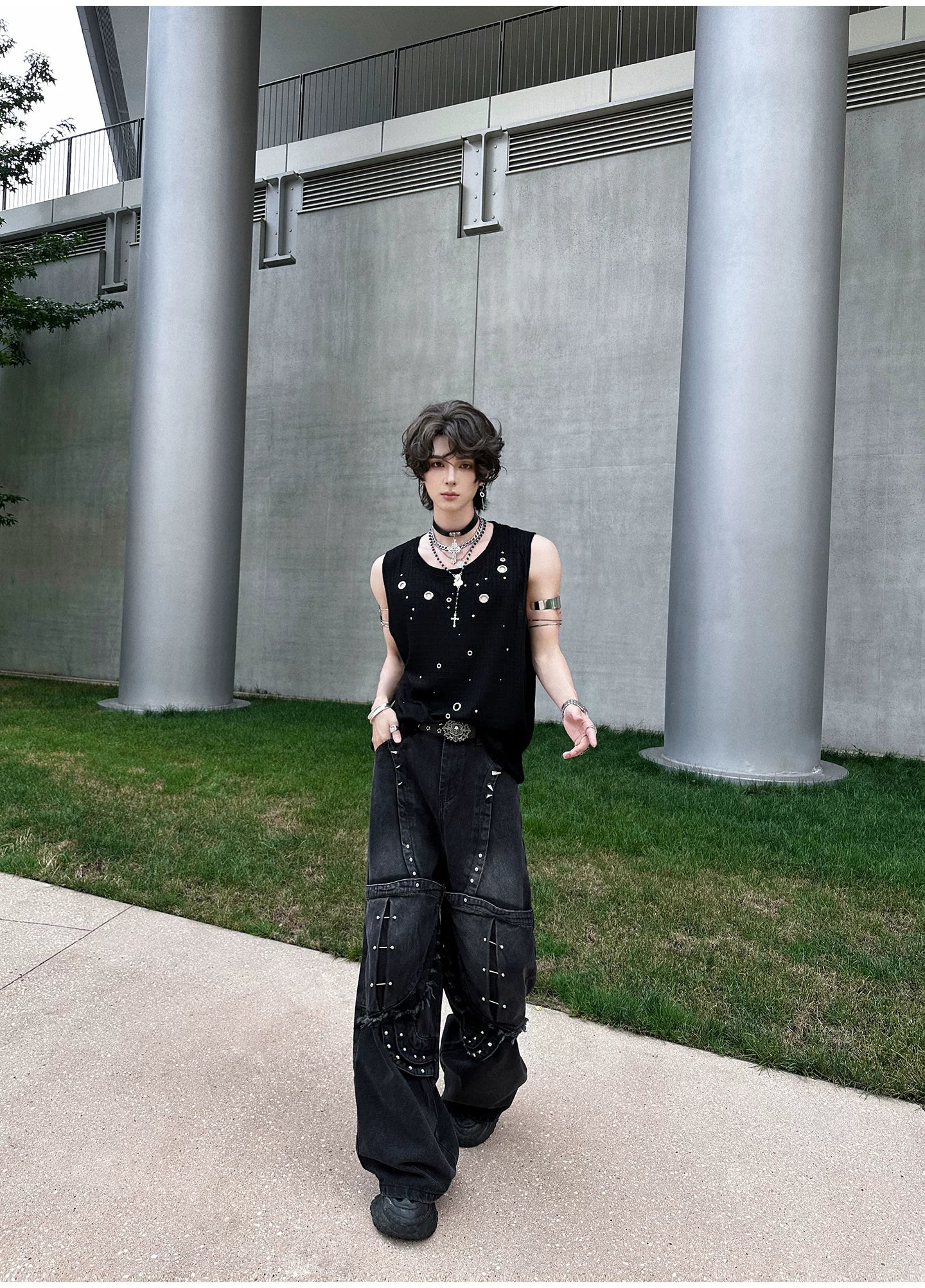 High-Street Sleeveless Tee