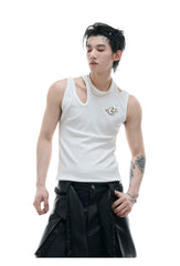 【25s Jun.】Cutout Fitted Tee with Metal Accents