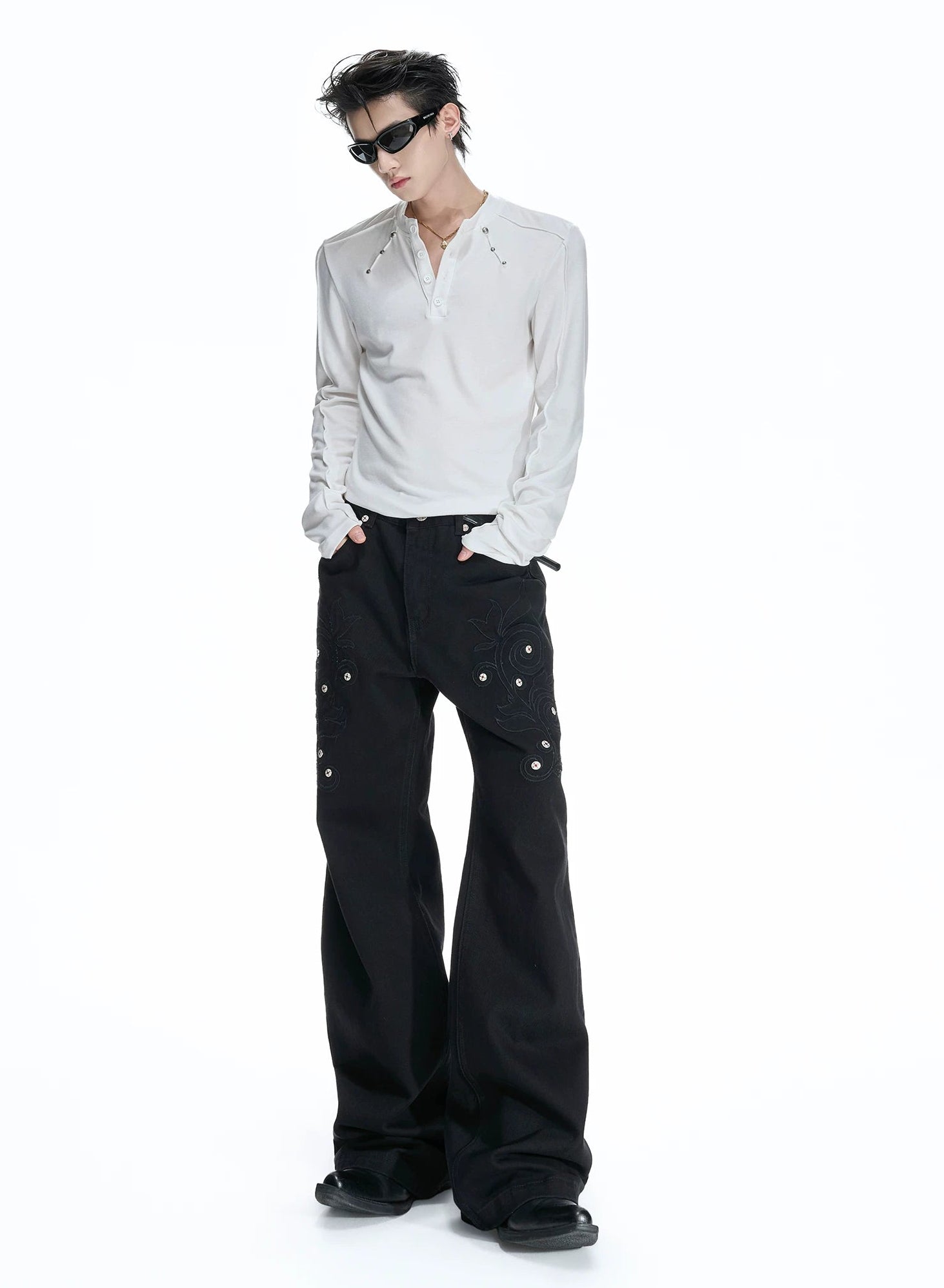 Rose Embroidered White Flared Jeans
