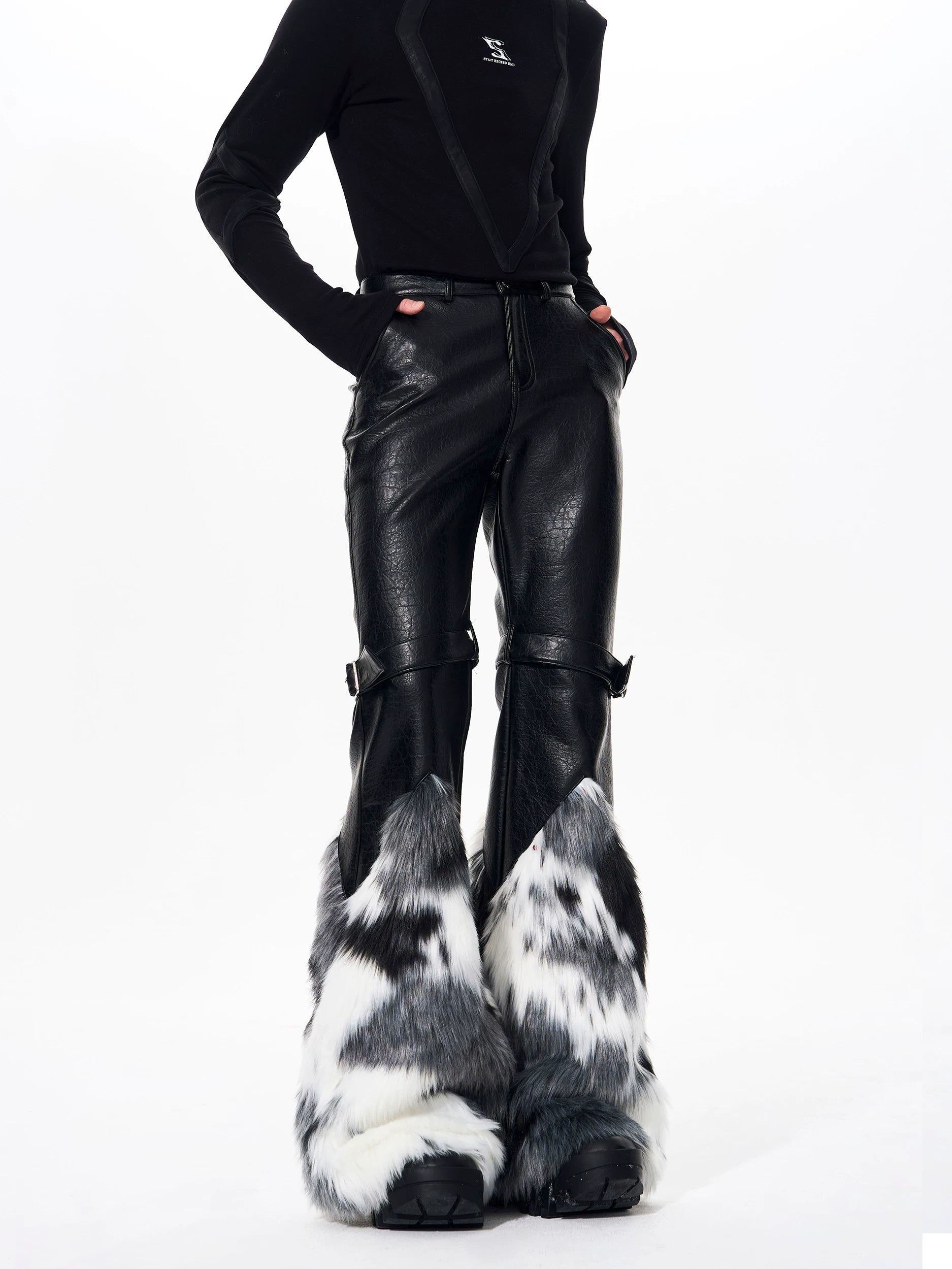 【26s Feb.】Fur-Panel Deconstructed Slight Flare Leather Pants