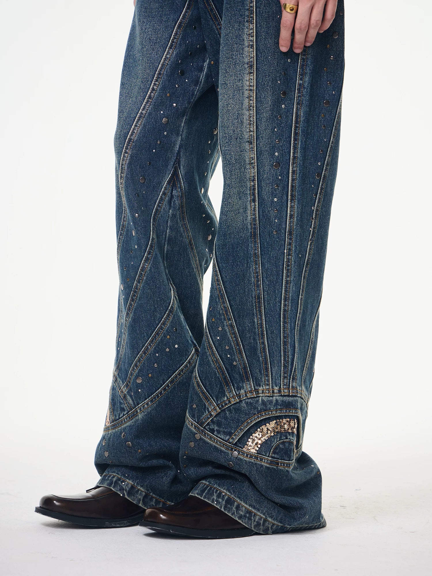 【26s Apr.】Distressed Studded Sequin Denim Set