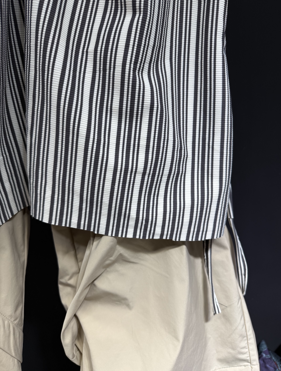 New Stripe Relaxed Pleated Flared Pants
