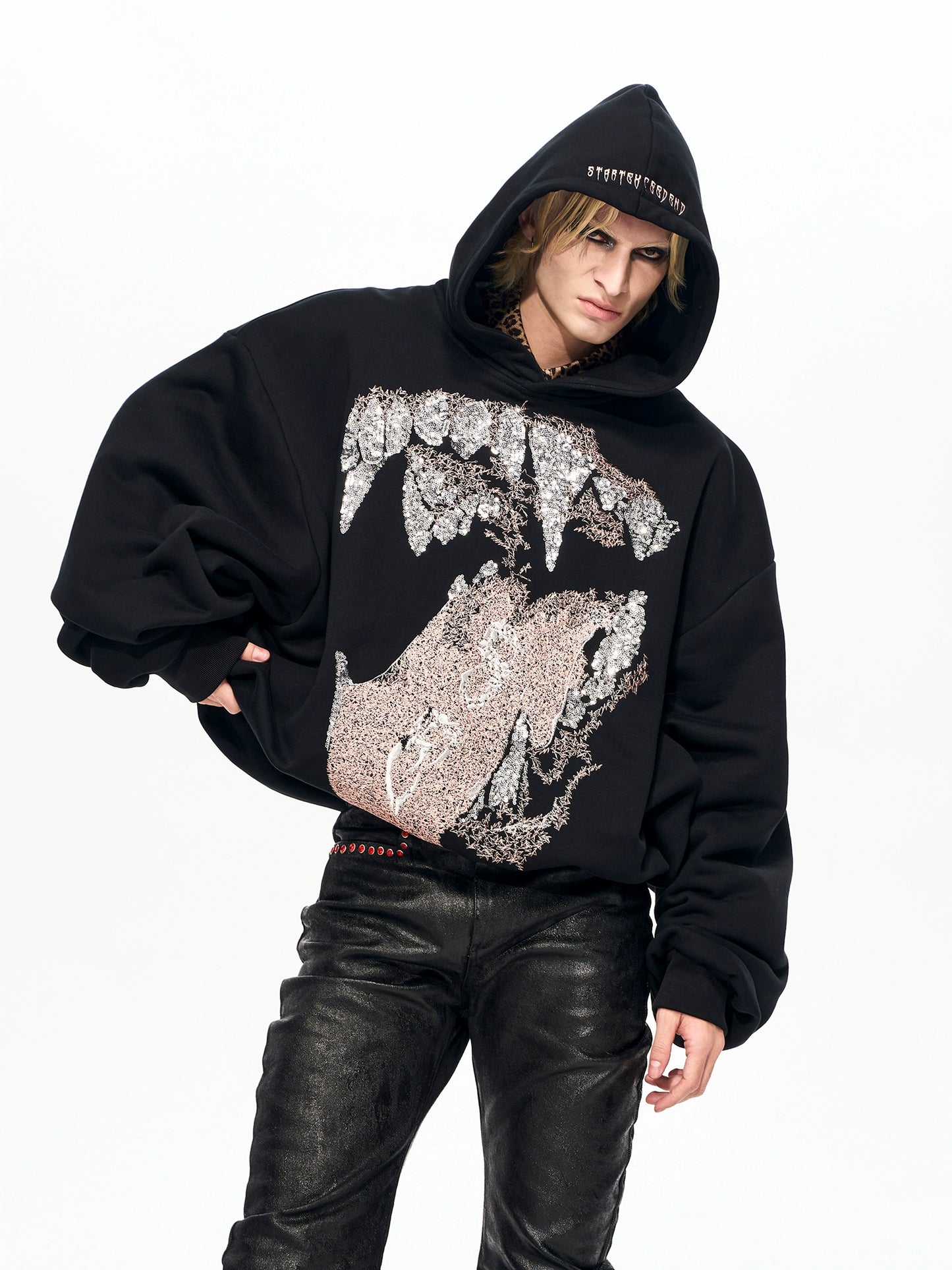 【25s Nov.】Batwing Sleeve Fang Sequined Letter Embroidered Hoodie