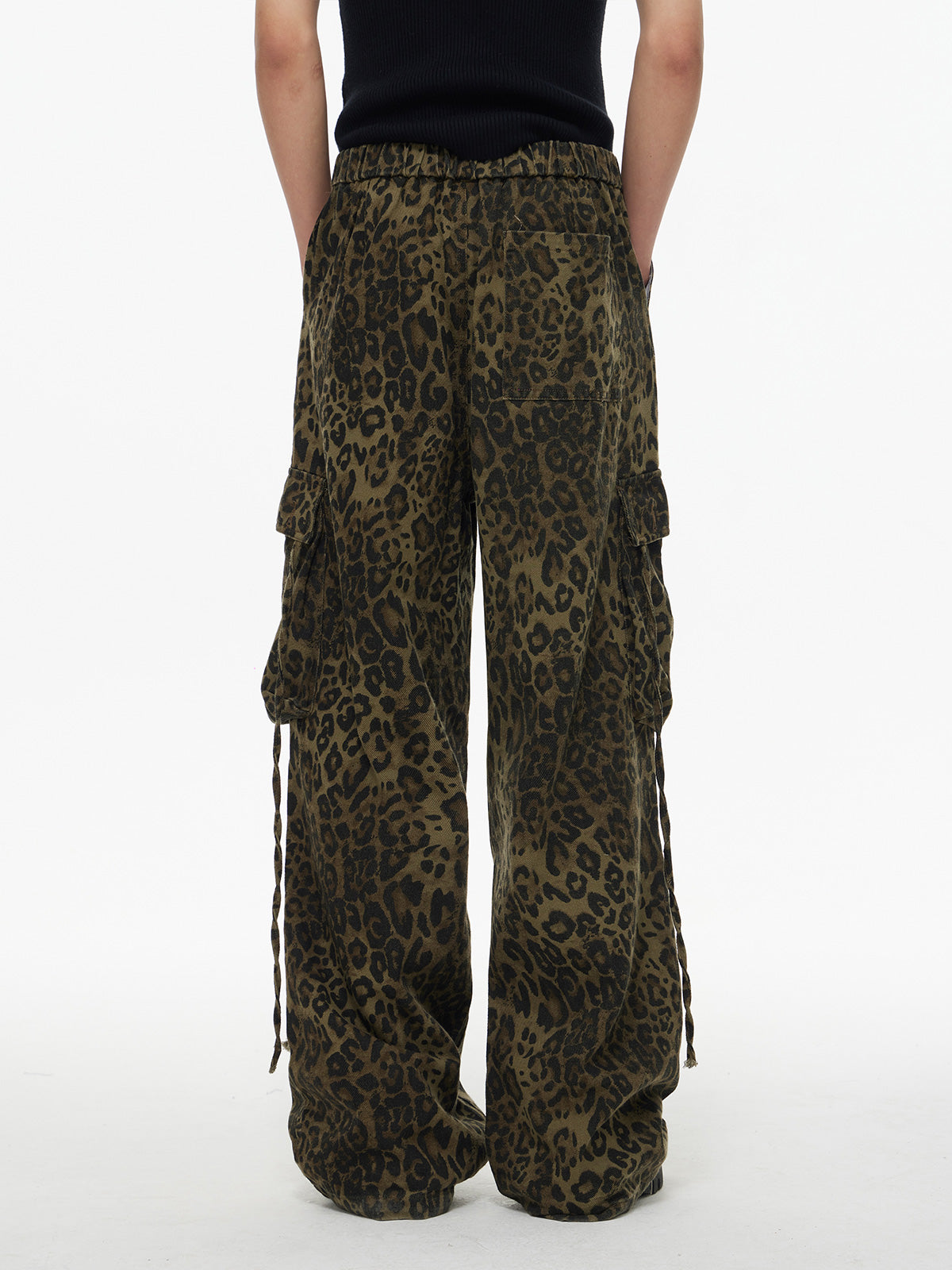 【25s Mar.】Vintage Multi-Pocket Loose Leopard Print Straight Pants