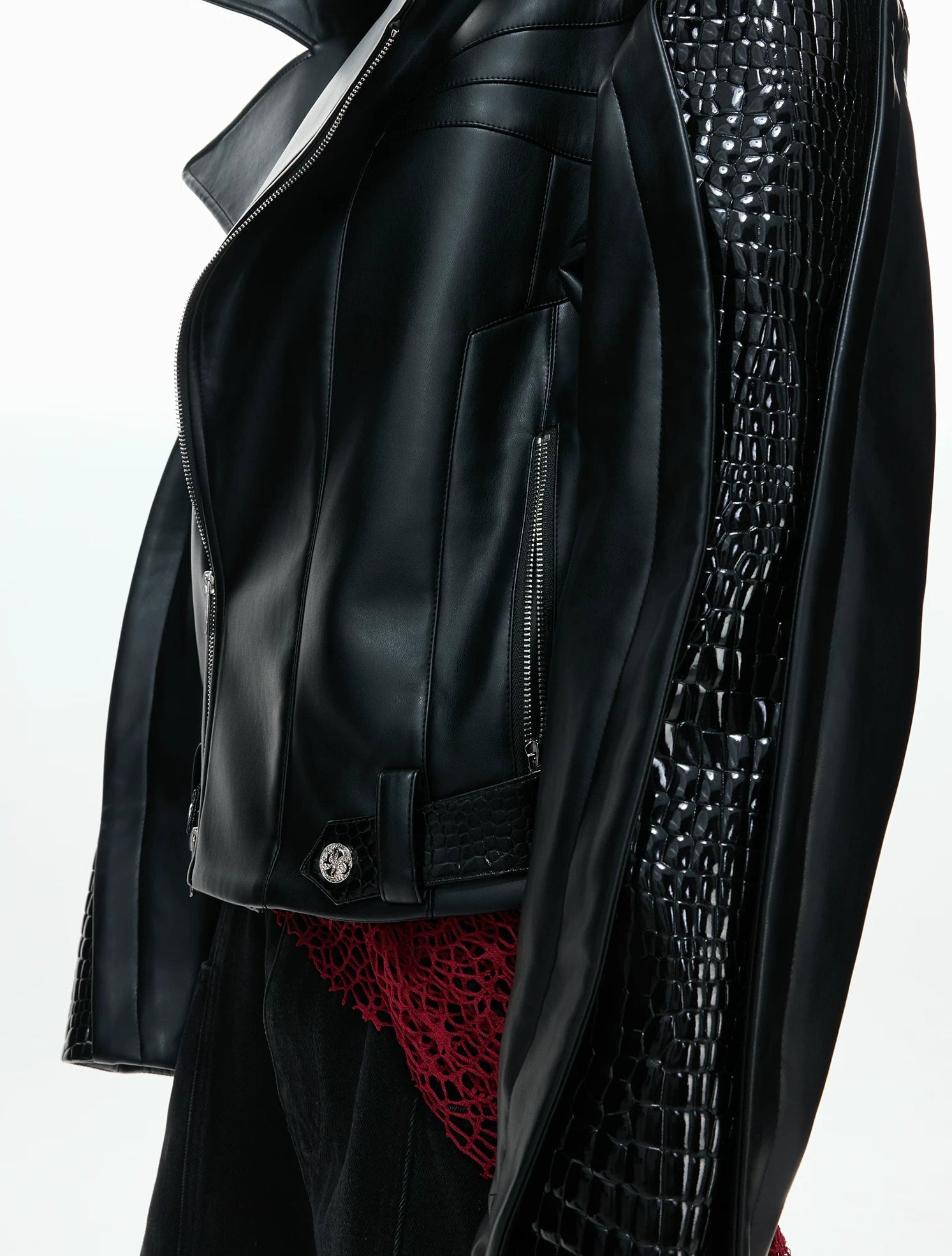 【26s Feb.】Deconstructed Croc-Embossed Asymmetric Zip Leather Jacket