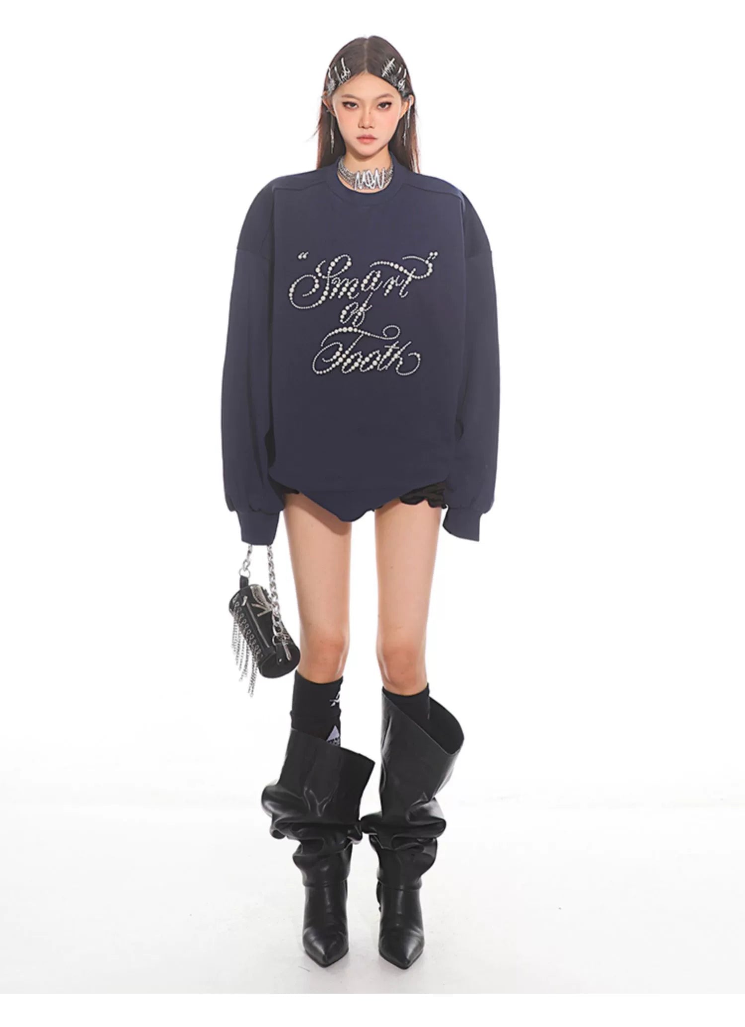 【25s Nov.】Black Beaded Loose-fitting Crew Neck Sweatshirt