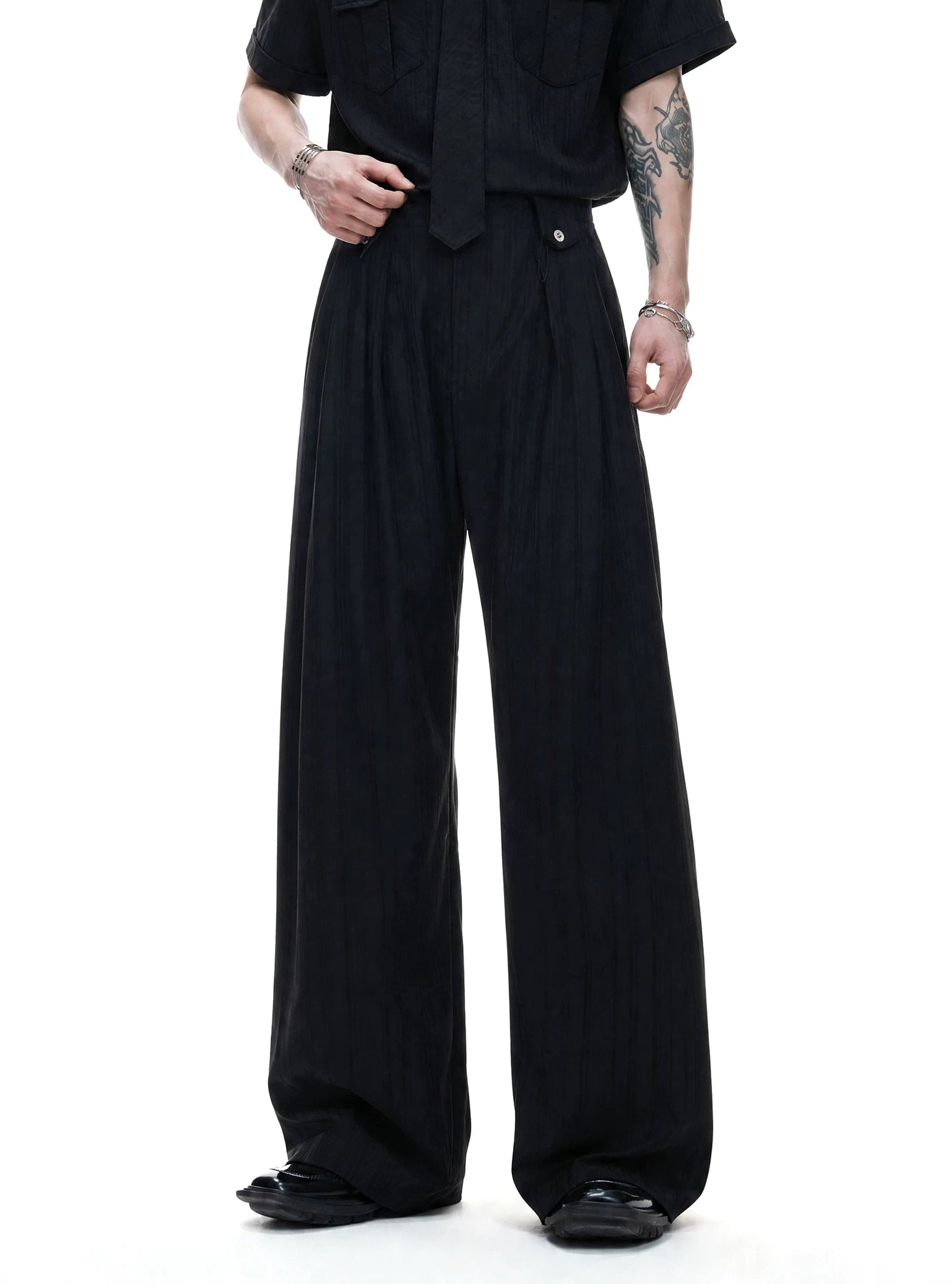 Stripe Tie Layered Shirt / Trouser