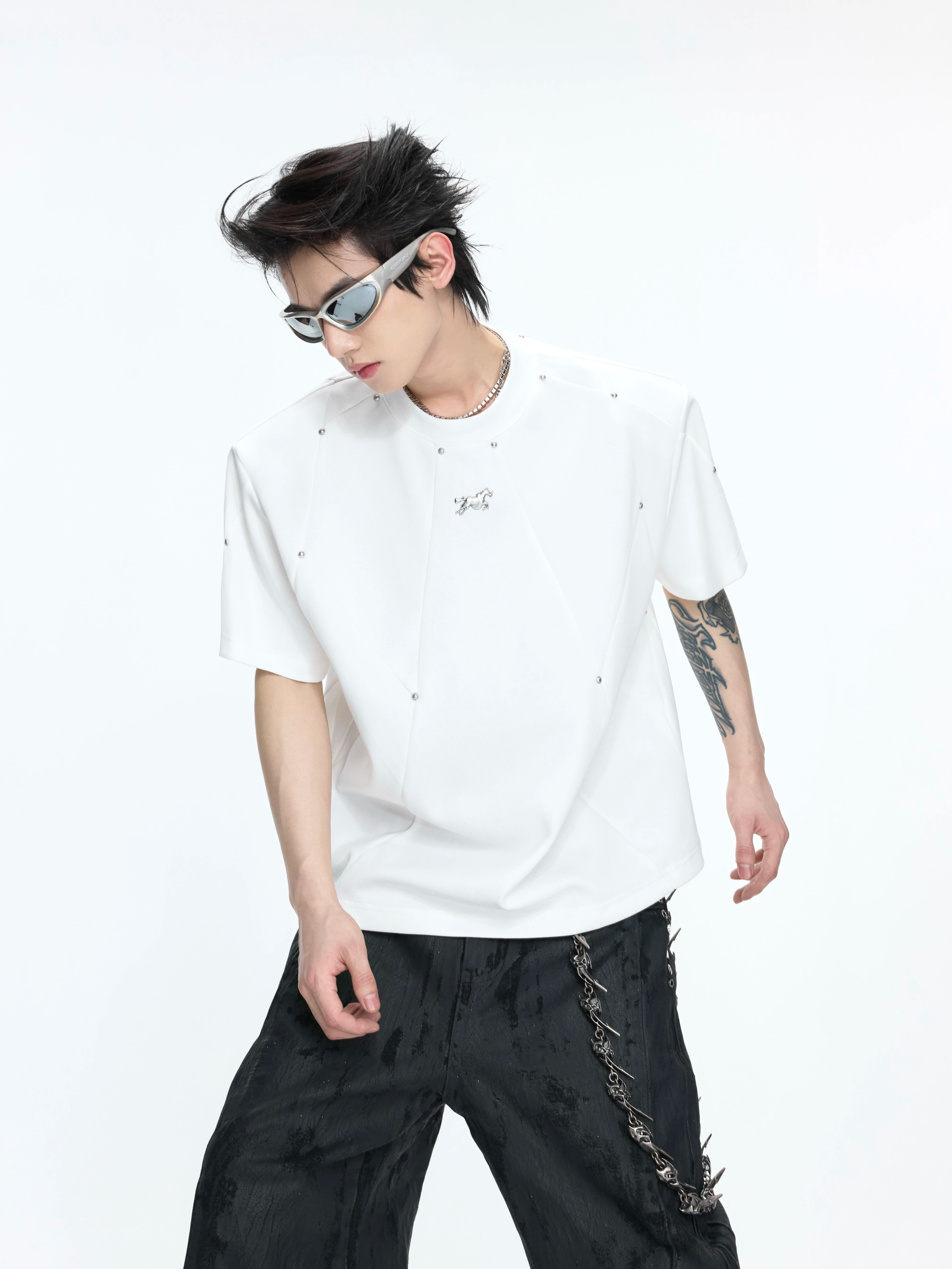 【26s May】Studded Deconstructed Boxy Shoulder Tee