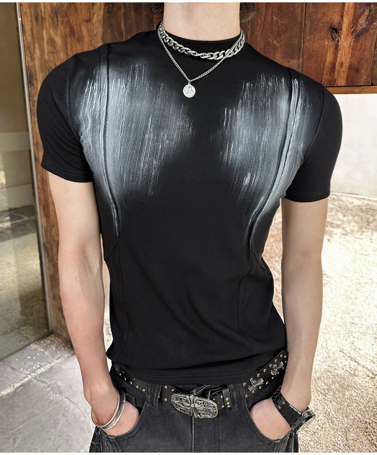 Minimal Graphic Print Tee