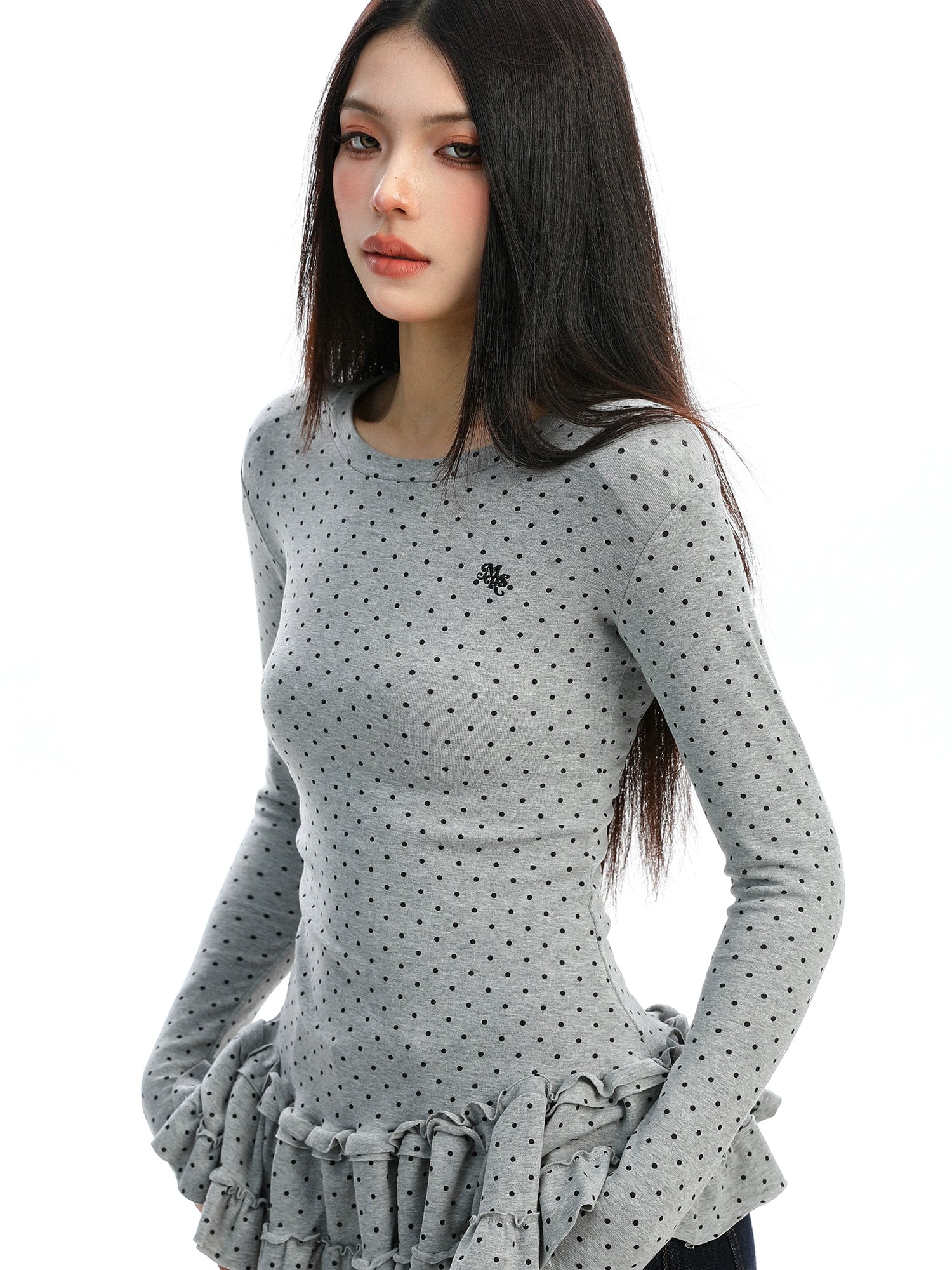 【25s Dec.】Polka Dot Ruffled Round Neck Base Layer