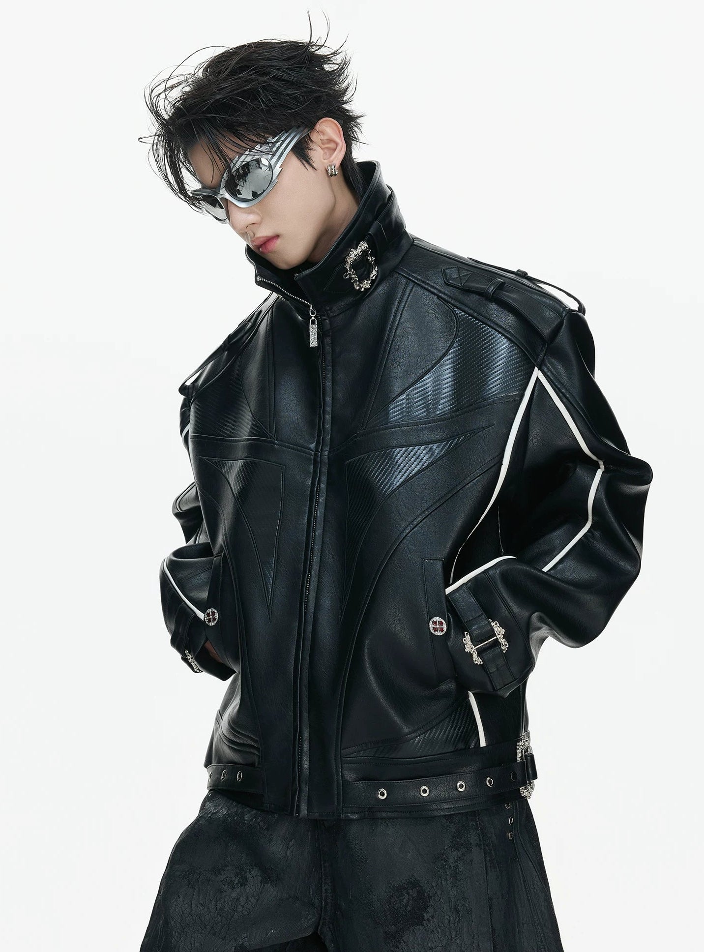 【26s Mar.】Carbon-Boned Royal Buckle Leather Jacket