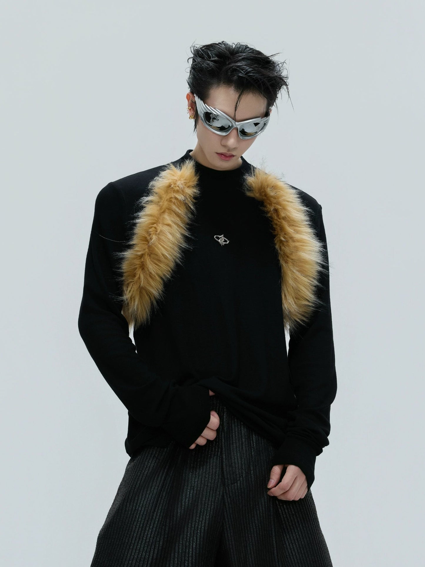 【25s Nov.】Retro High-neck Fur Slim Bottoming Shirt