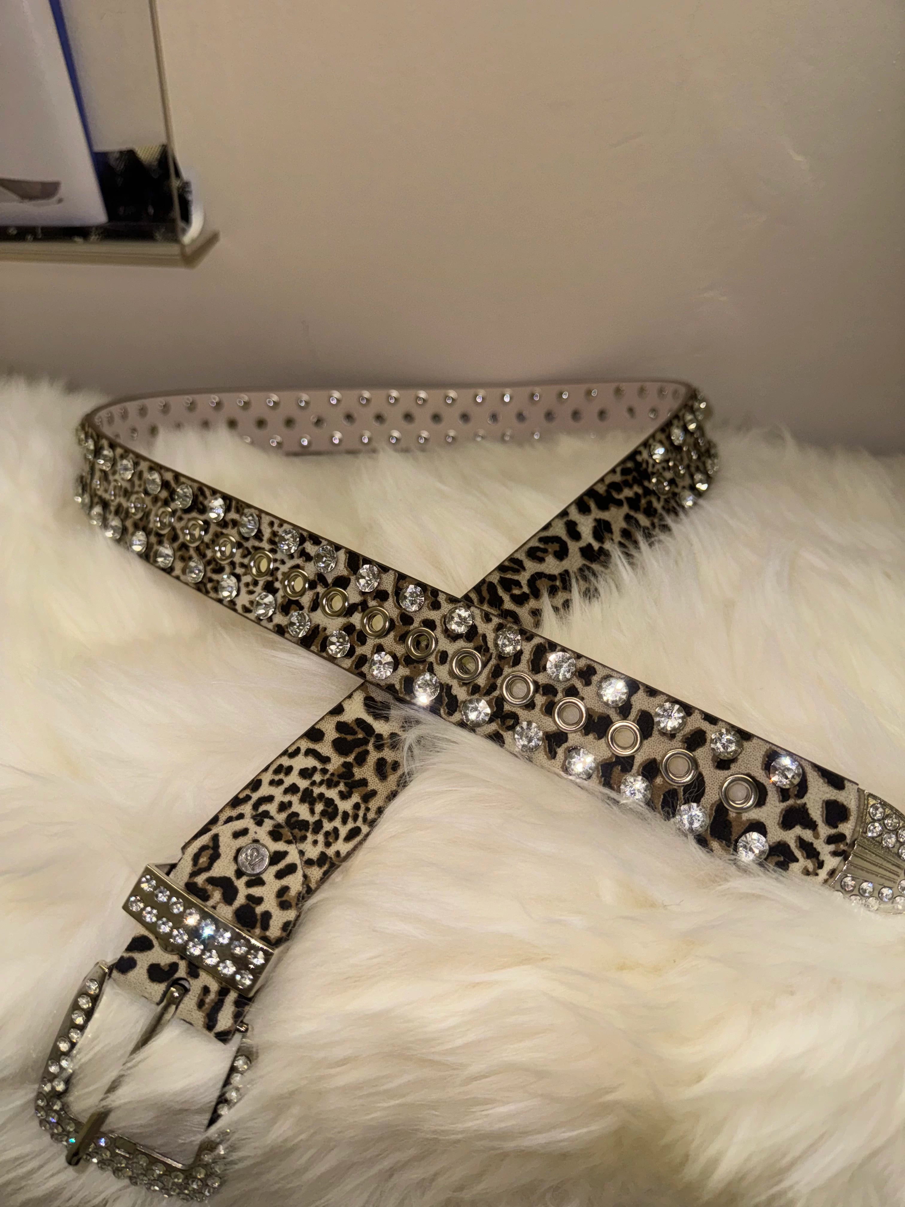 【26s Mar.】Washed Leopard Wide Denim Pants