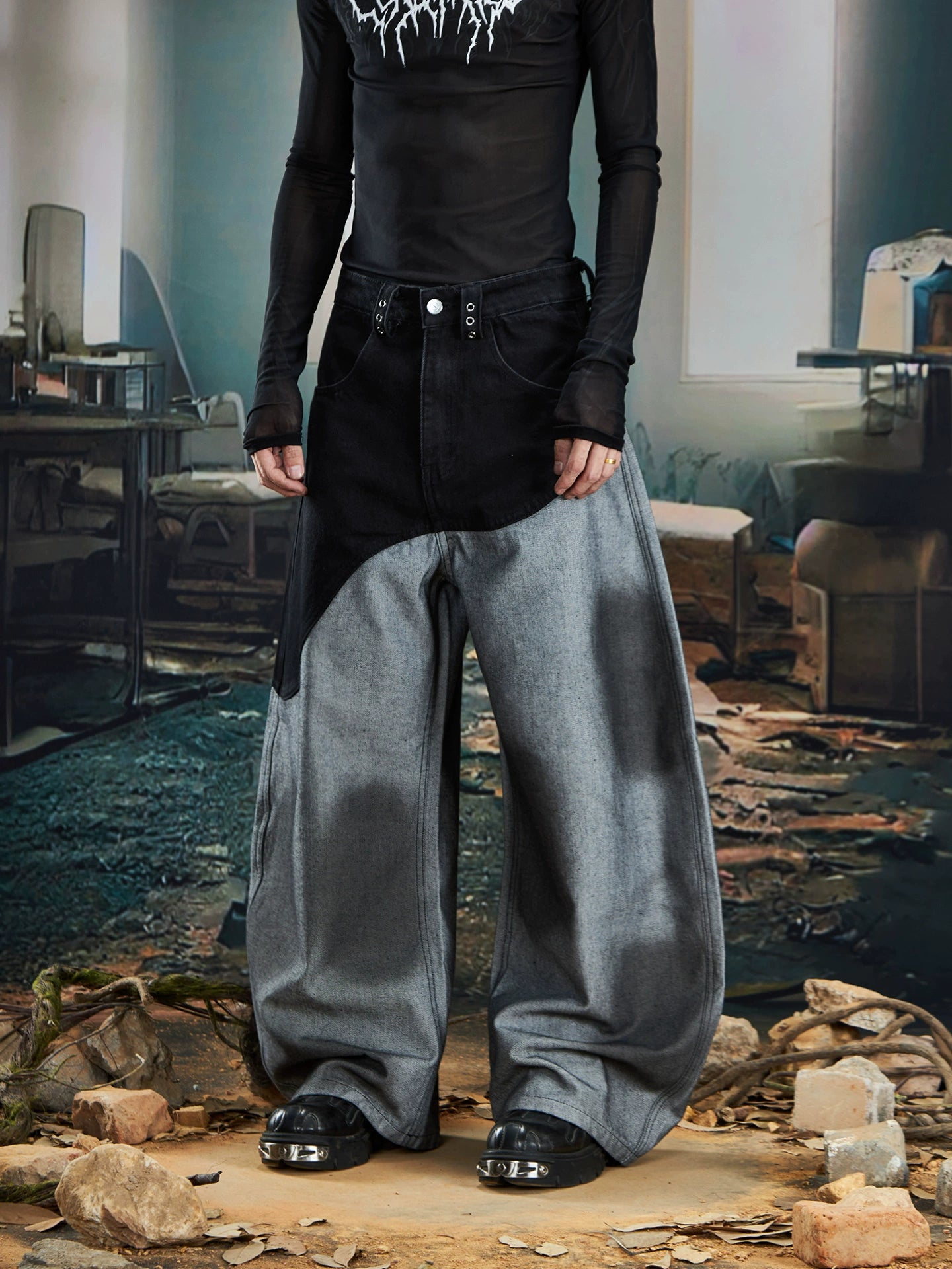 Colorblock Spray Colorblock Spray-Painted Patchwork Scimitar Cut Denim Pants – ArtsKoreanMan