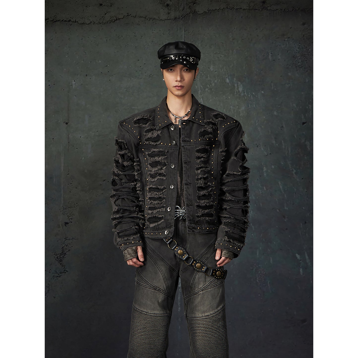 【25s Mar.】Destroyed Studded Shoulder Pad Denim Jacket