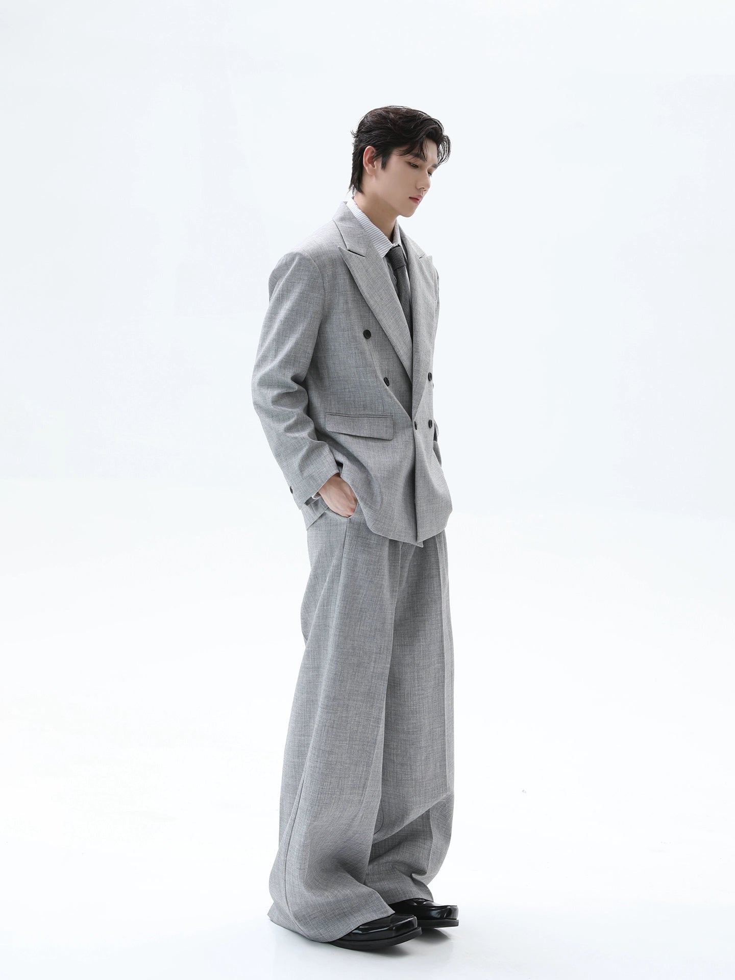 【25s Nov.】Retro V-neck Suit Jacket/Casual Pants