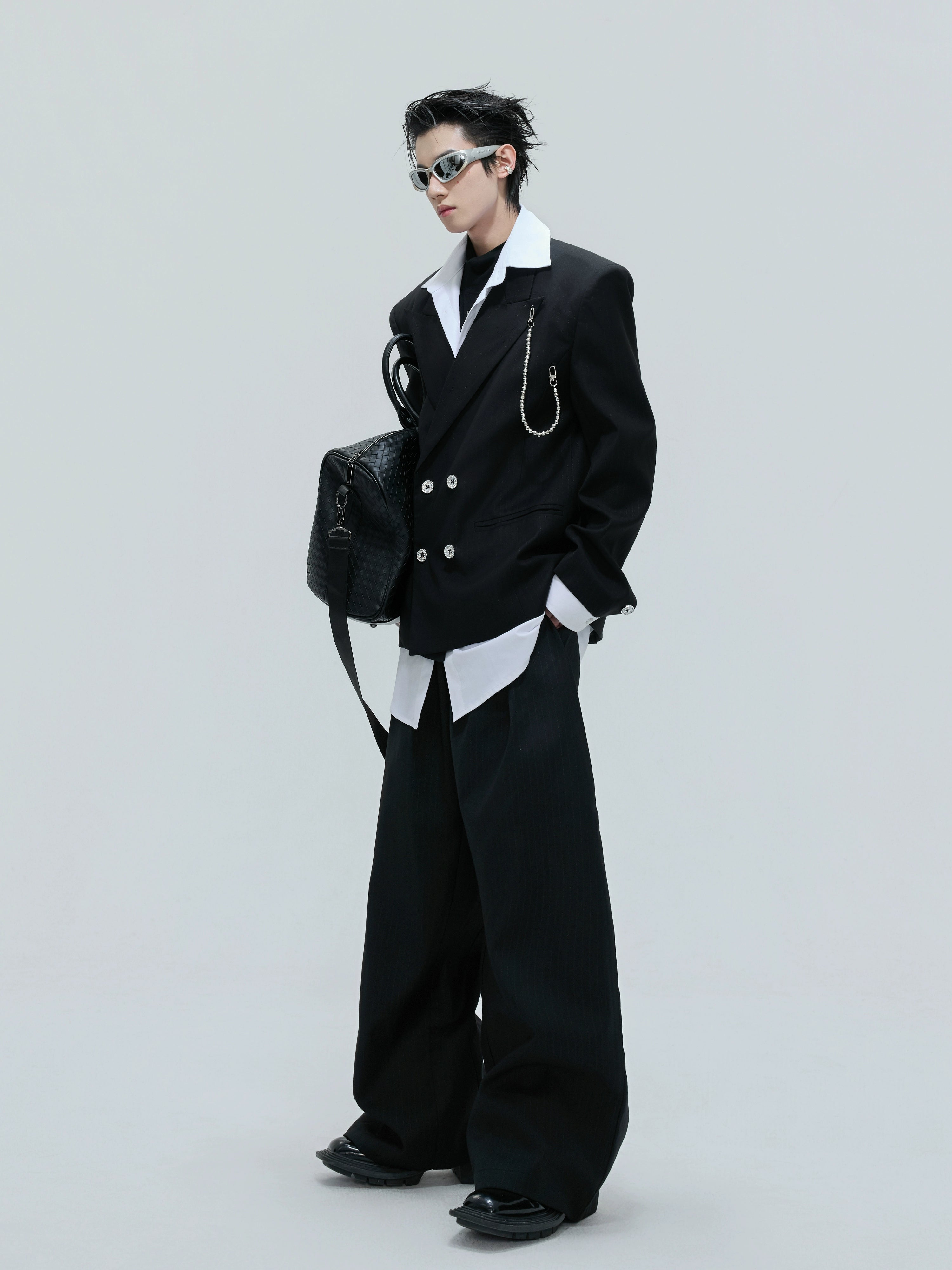 【25s Nov.】Shimmering Striped Fitted Blazer/Trousers