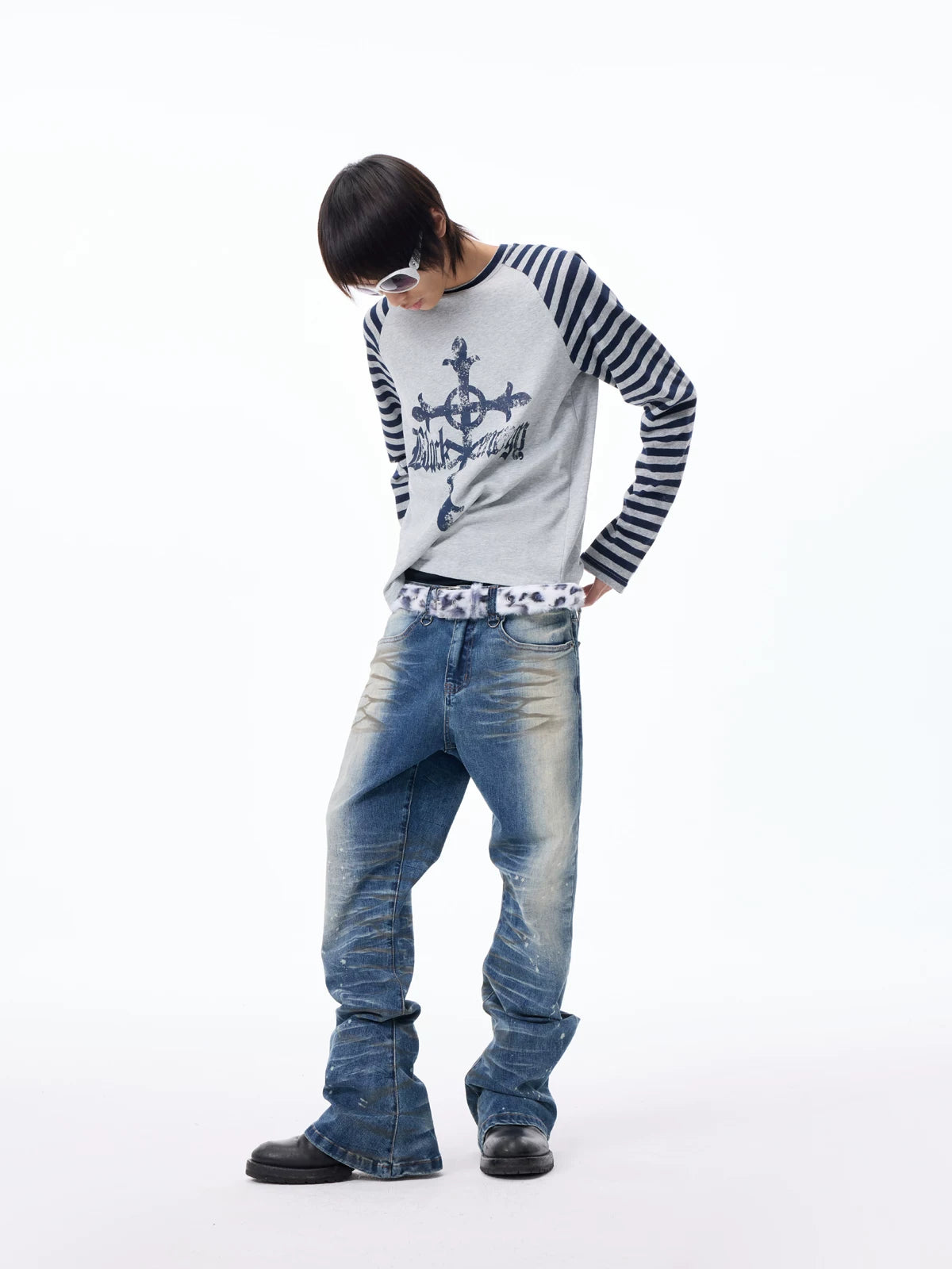Washed Paint Splatter Curved Skinny Jeans
