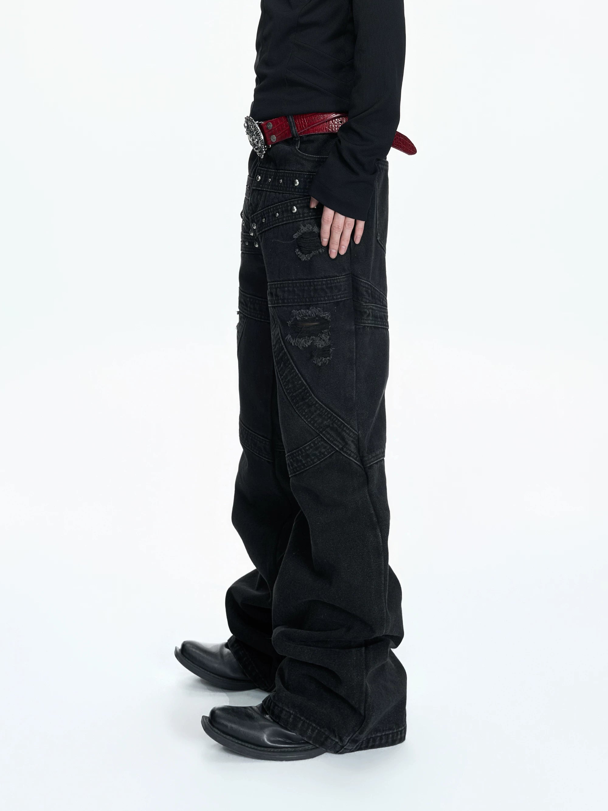 【26s Mar.】Studded Washed Curved Denim Pants