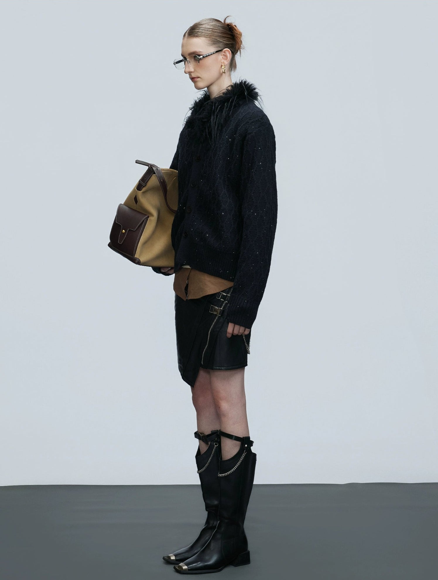 【25s Nov.】Fine Glitter Textured Cable Knit Sweater