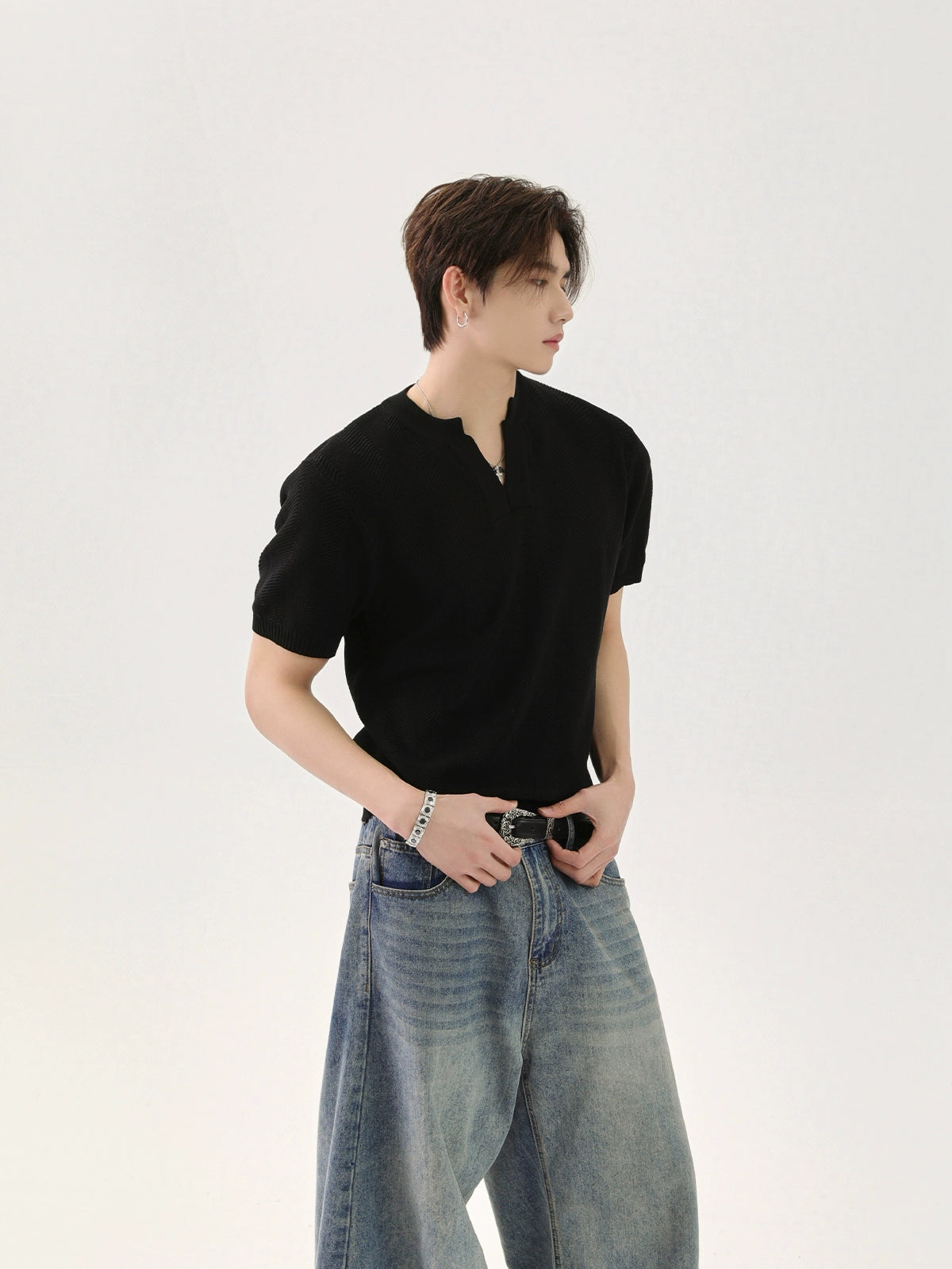 【25s Jun.】Solid Knit V-Neck Relaxed T-Shirt