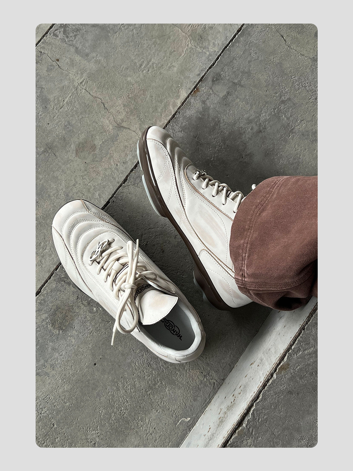 Retro-style Versatile Leather Soccer Shoes