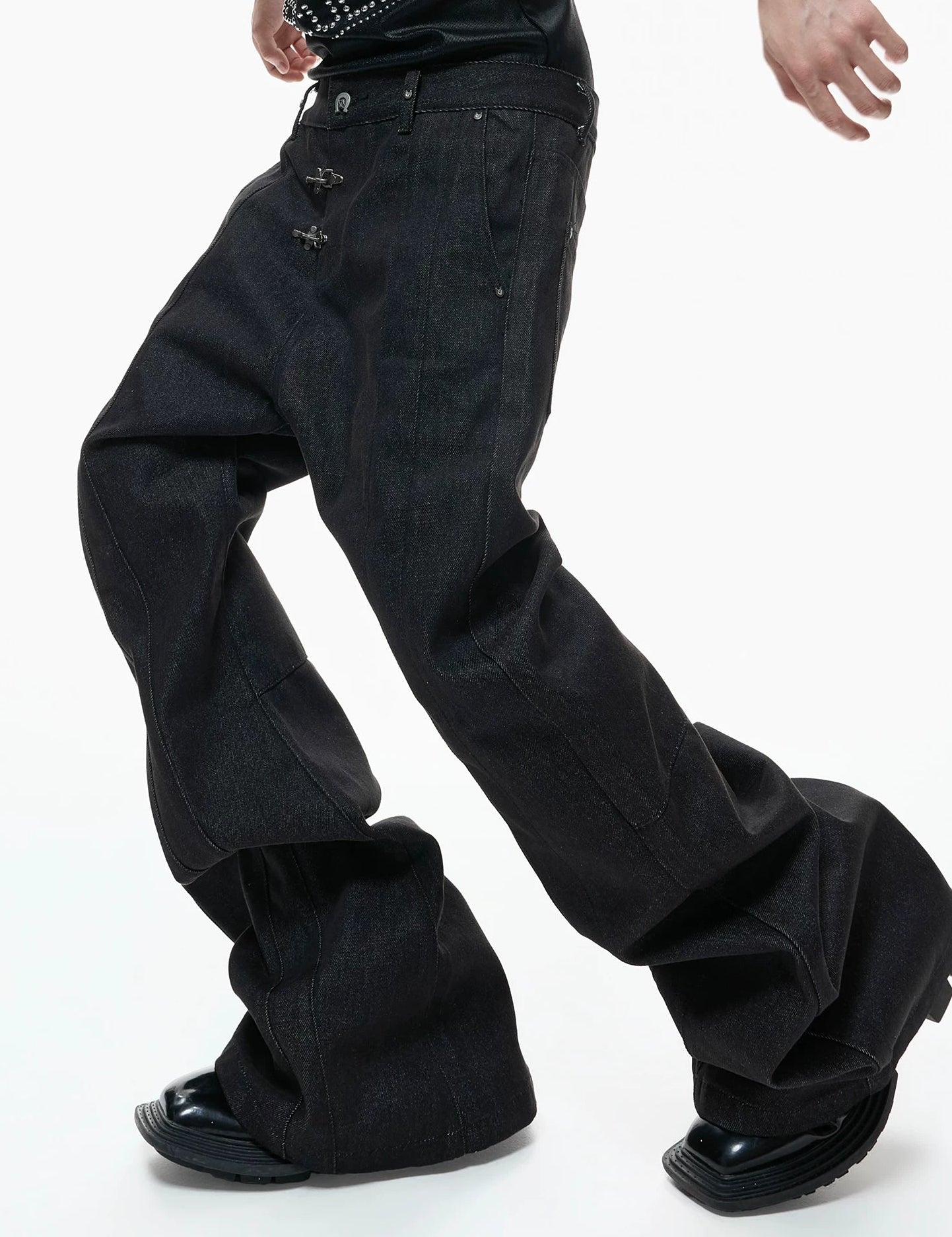 【26s Apr.】Horseshoe-Buckle Ruched Short-Sleeve Denim Jacket / Jeans