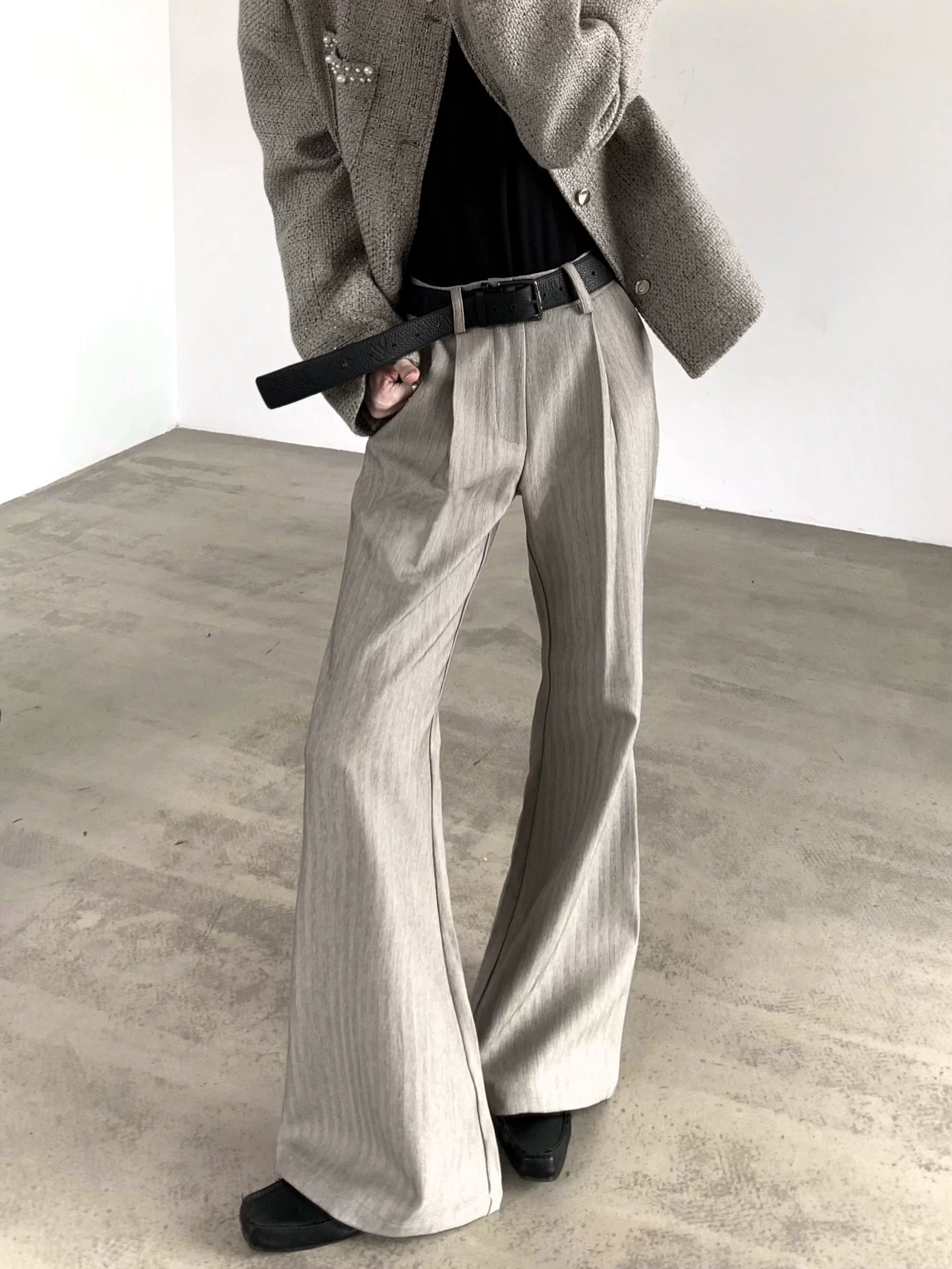 Old Money Pleated Striped Flared Trousers