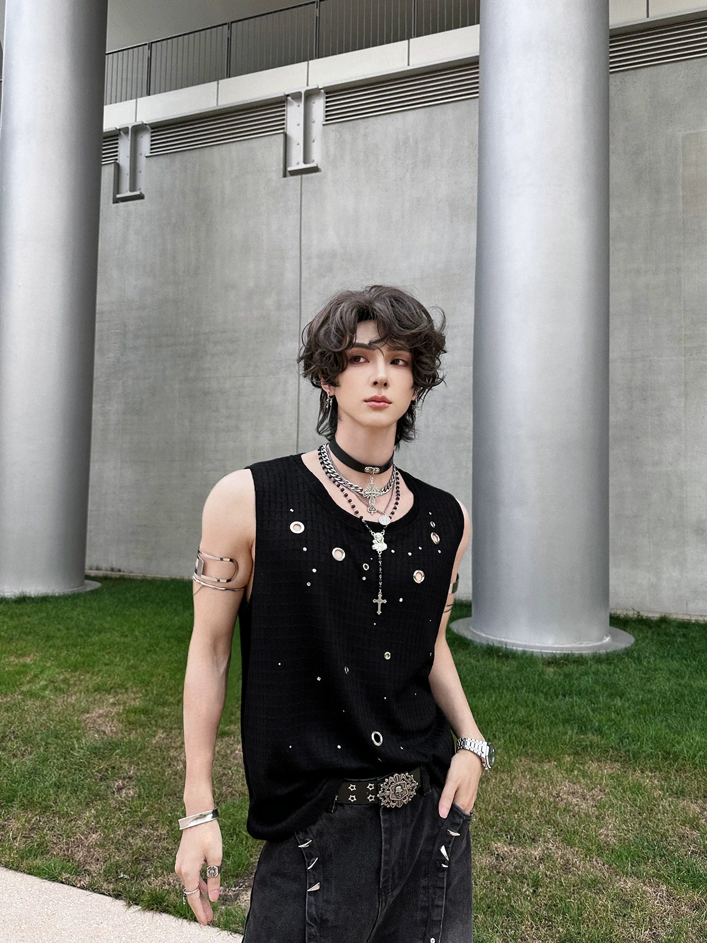High-Street Sleeveless Tee