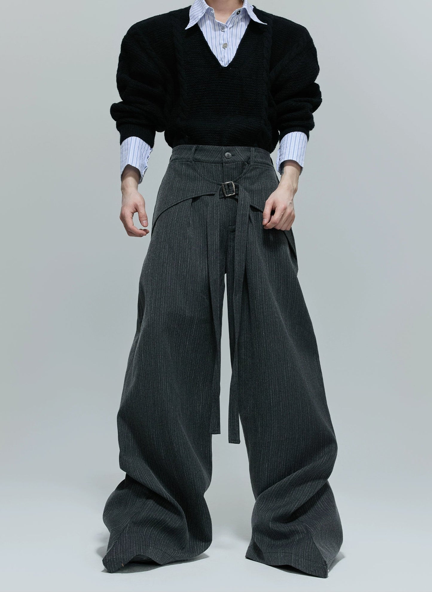 【25s Nov.】Vertical Striped Draped Trousers