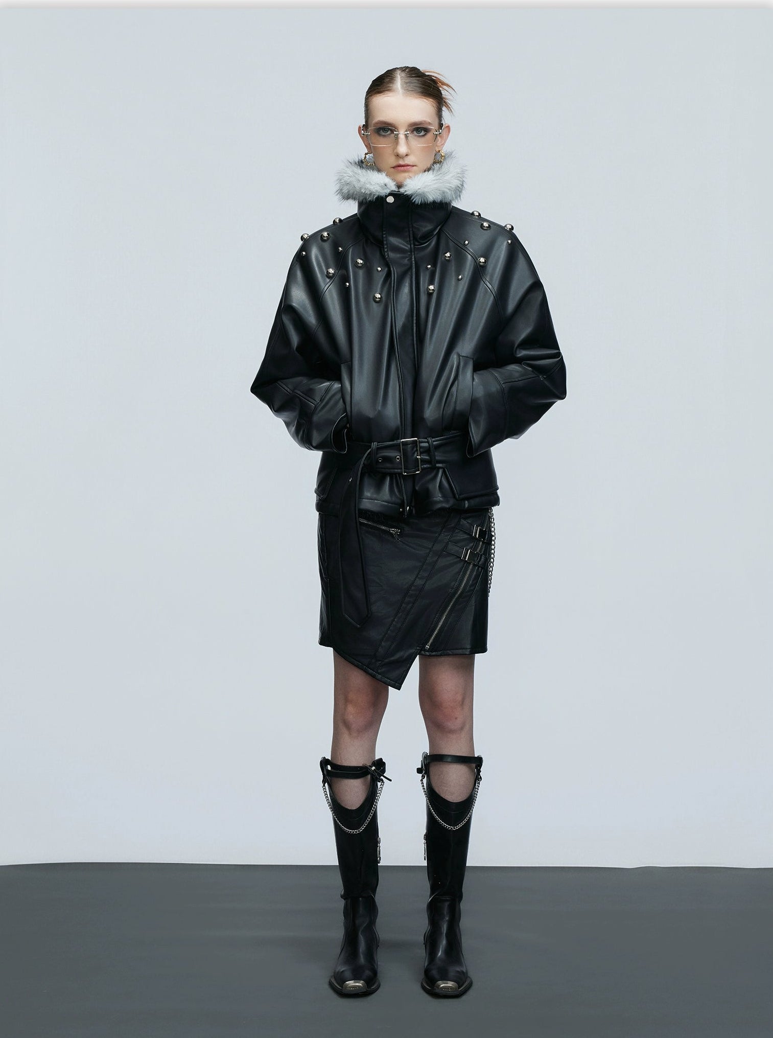 【25s Nov.】Riveted Faux Wolf Fur Collar Thickened Cotton Coat