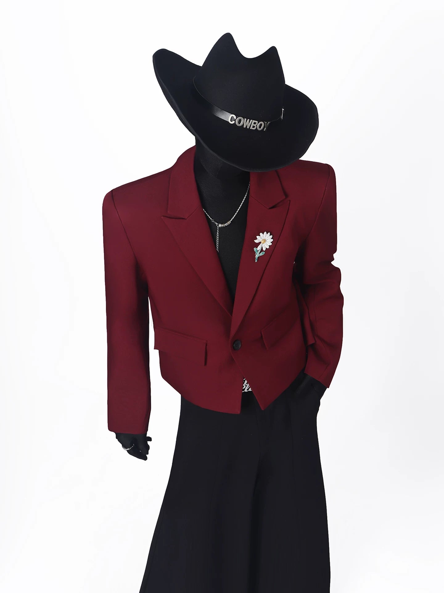 【26s May.】Metal Brooch Cropped Tailored Blazer + Pants