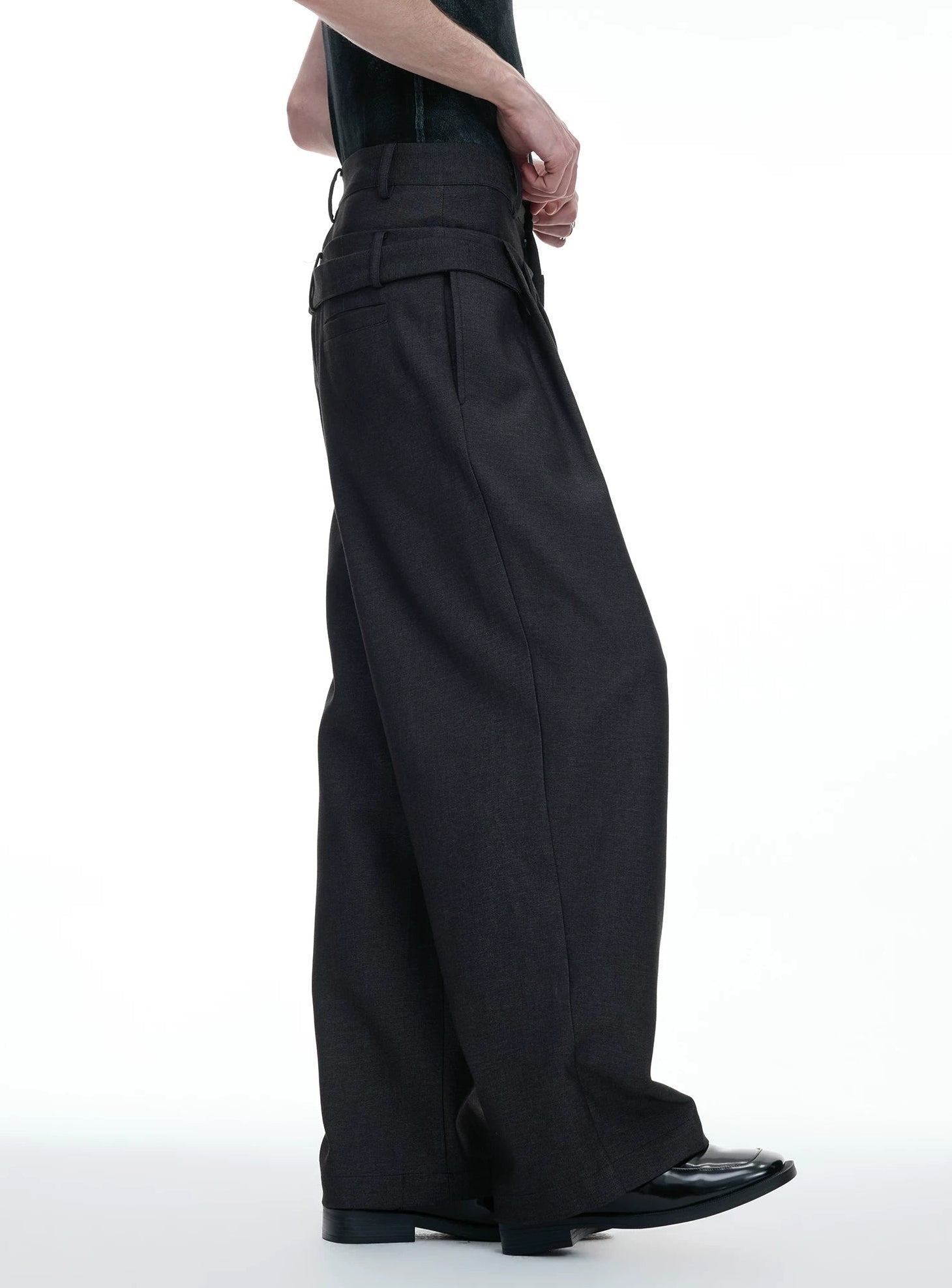 Wide-Leg Pleated Kendo Trousers