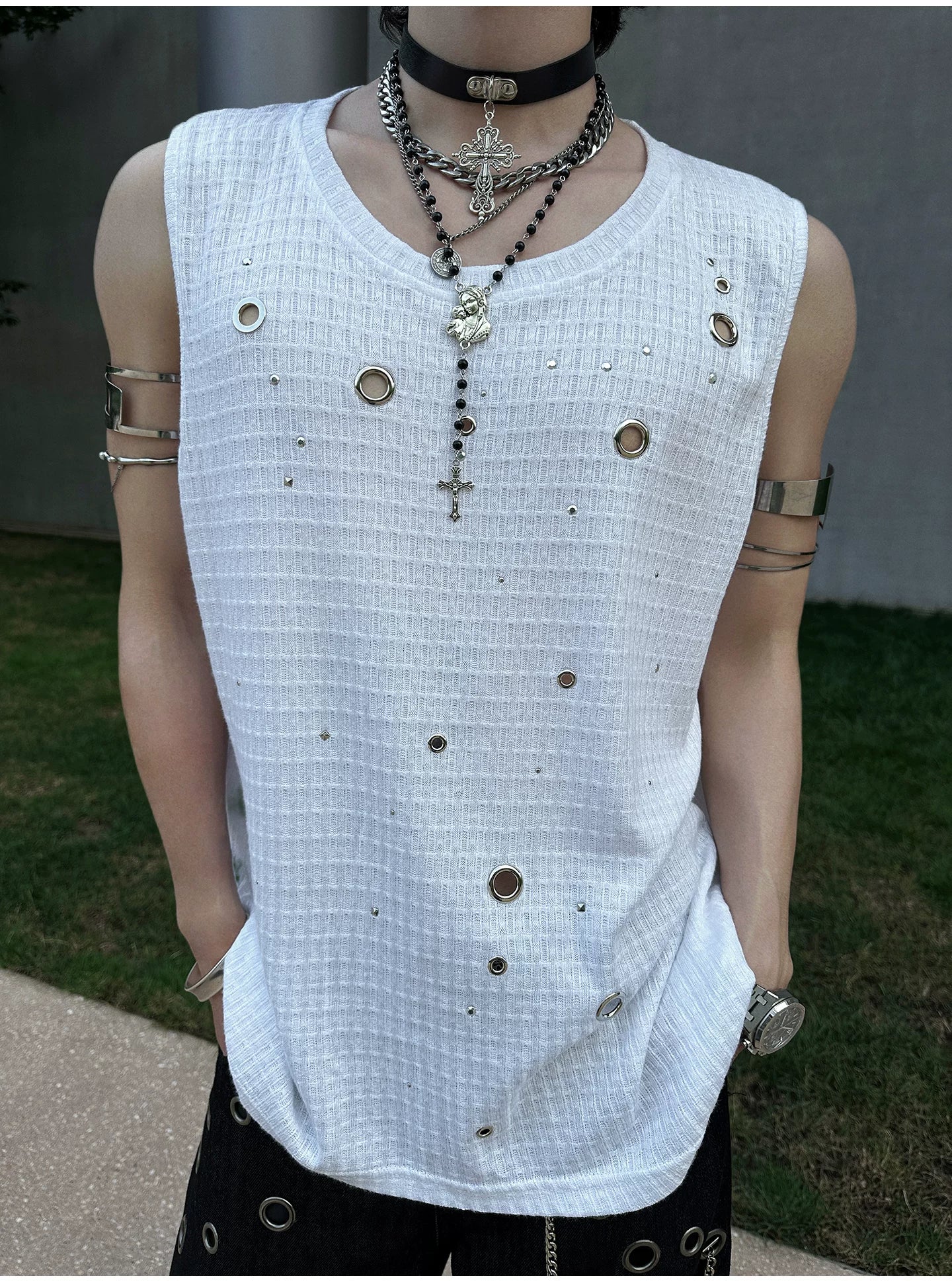 High-Street Sleeveless Tee