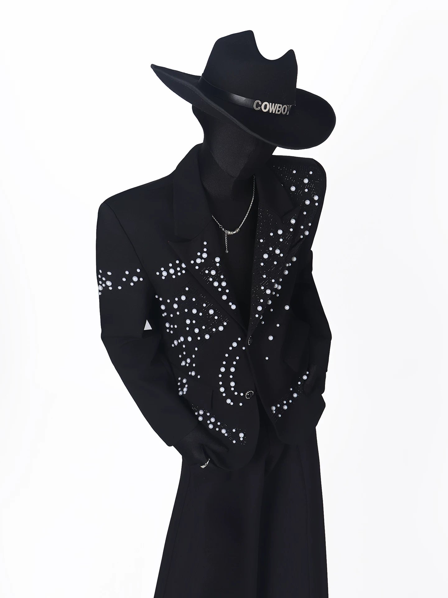 【26s May.】Pearl Embellished Heavy Detail Black Blazer