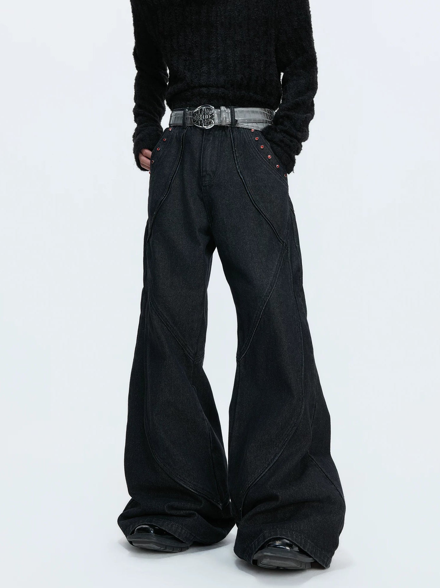 【26s Jan.】Vintage Red Diamond Distressed Washed Denim Jeans