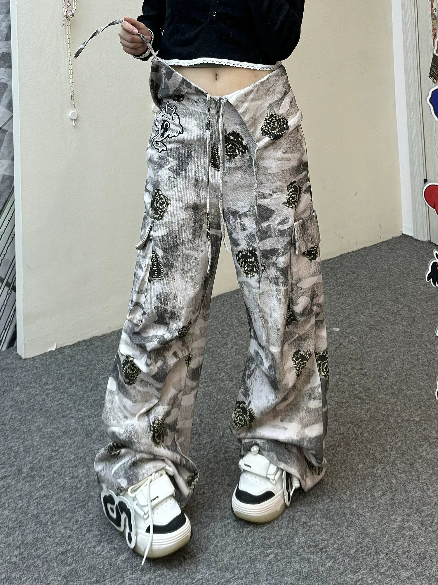 【26s Apr.】Ghost Rose Camo Cargo Pants