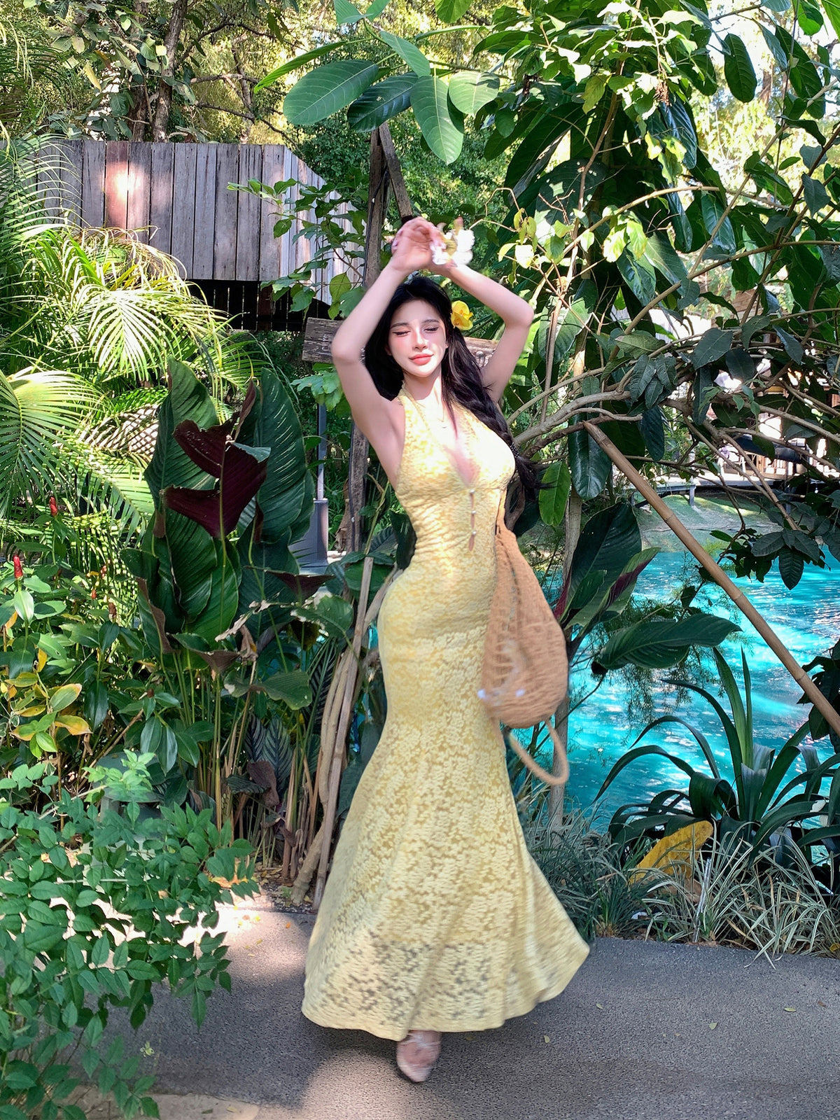 【25s Mar.】French V-Neck Backless Vacation Dress