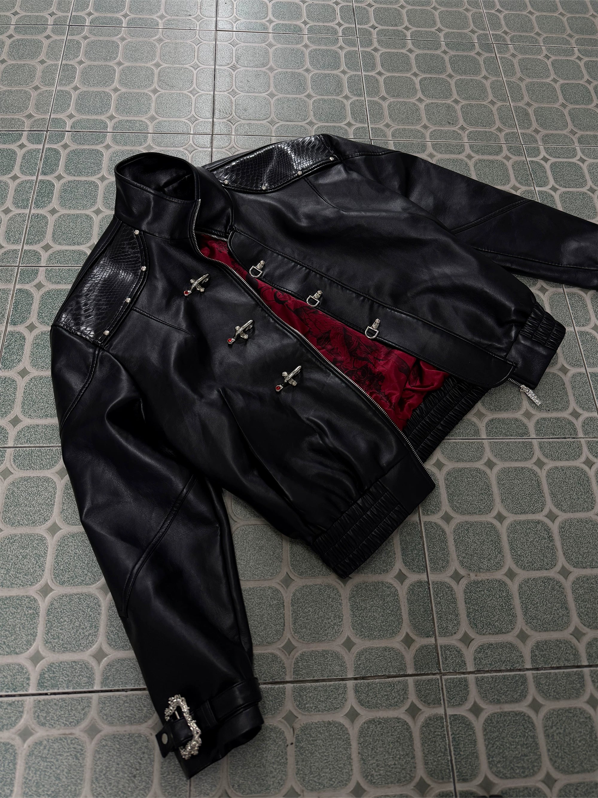 【26s Mar.】Snake-Embossed Aviator Leather Jacket