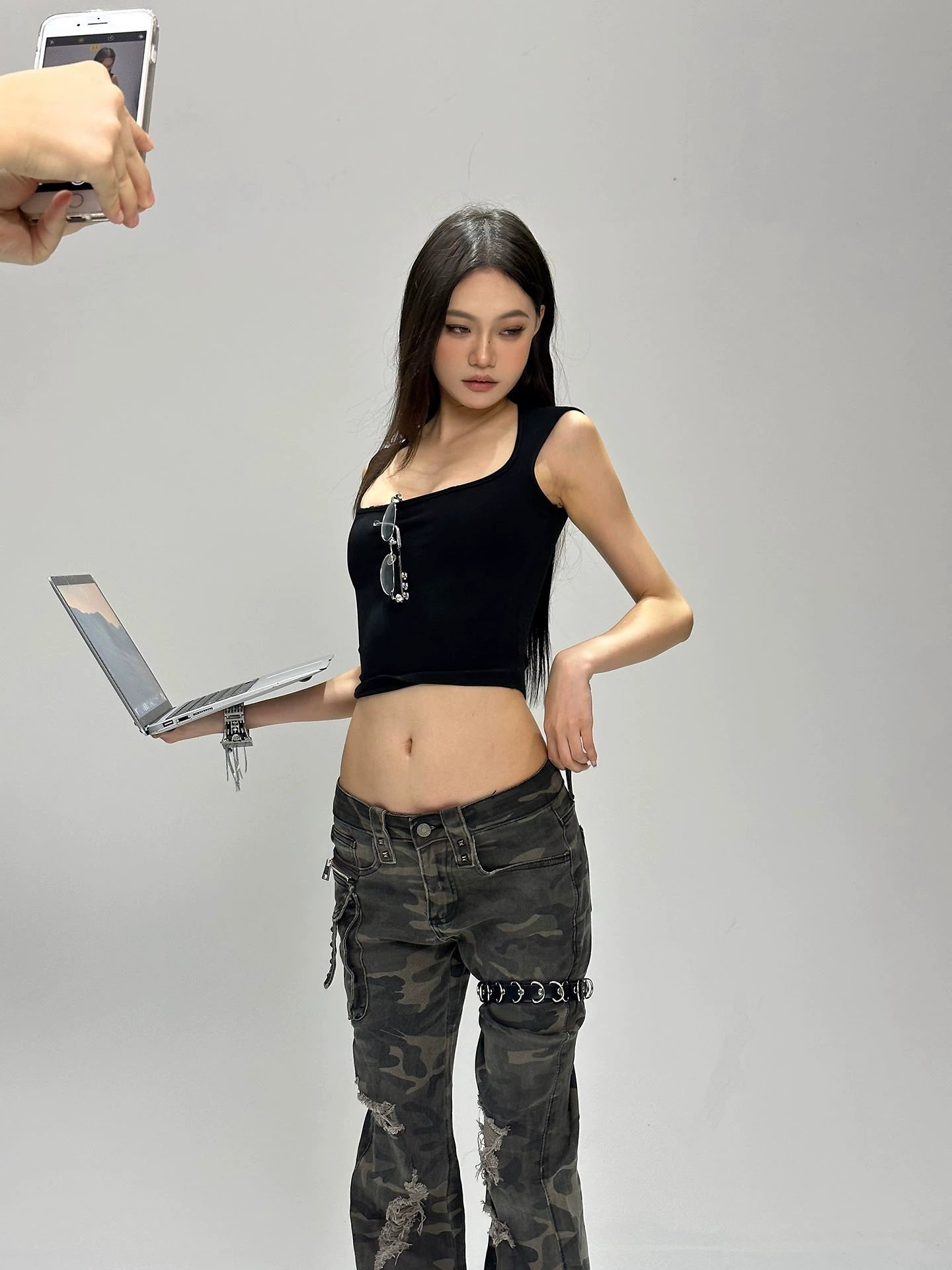 【25s Aug.】Heavy Duty Camouflage Distressed Low Waist Bootcut Jeans
