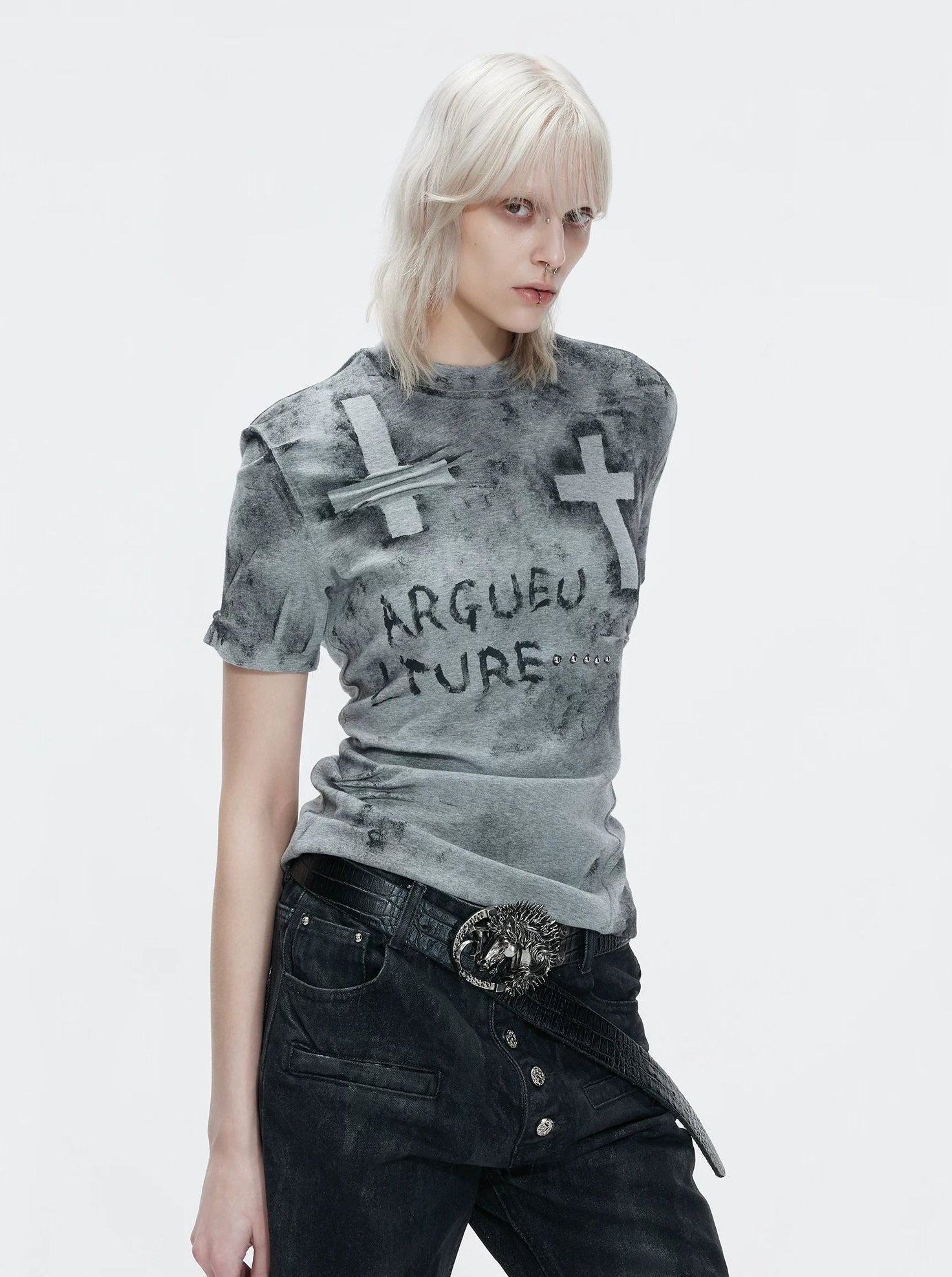 【26s May.】Distressed Cross Studded Slim Tee