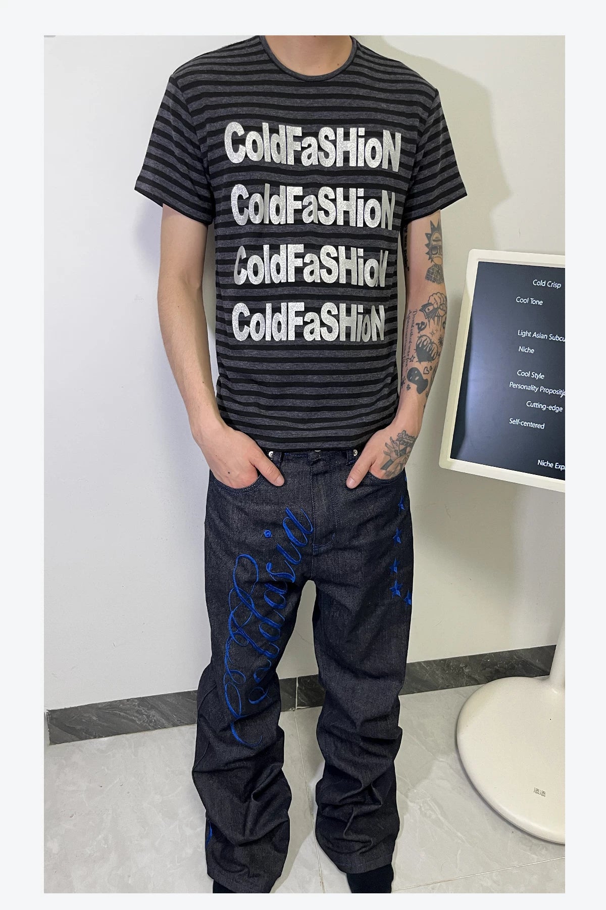 ColdFaSHioN Silver Graphic Stripe Tee