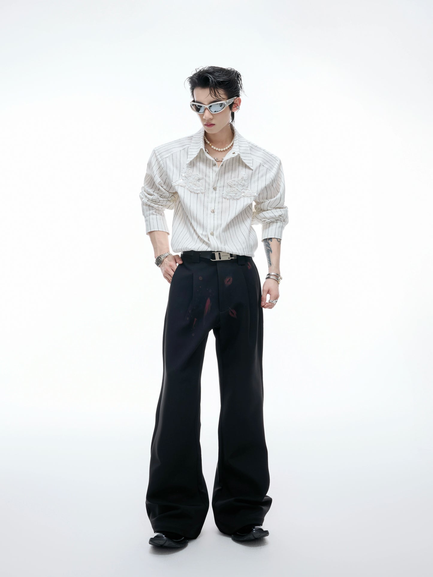 【25s Aug.】Striped Sequin-embroidered Linen Shirt